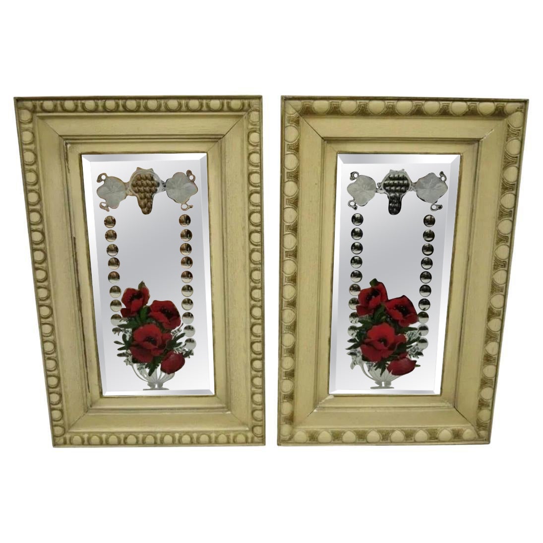 Antike viktorianische Bubble Glass Oak Wood Frame Schmetterling Blume Wandspiegel Paar im Angebot