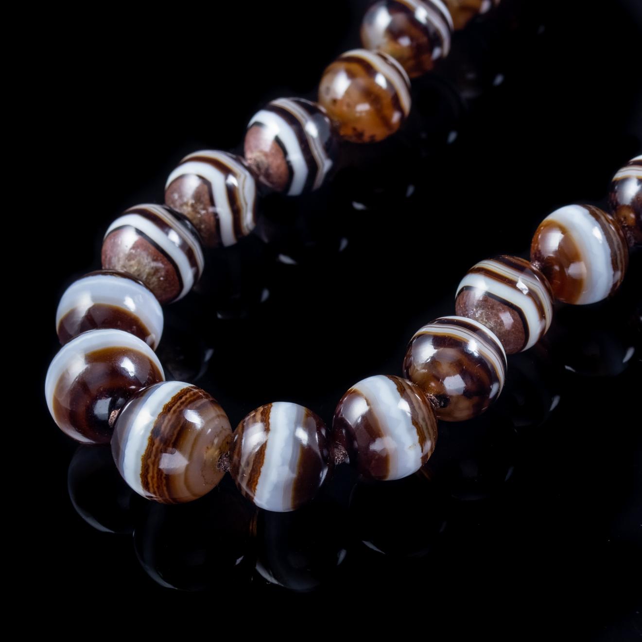 Antique Victorian Bullseye Agate Bead Necklace, circa 1900 In Good Condition For Sale In Lancaster, Lancashire