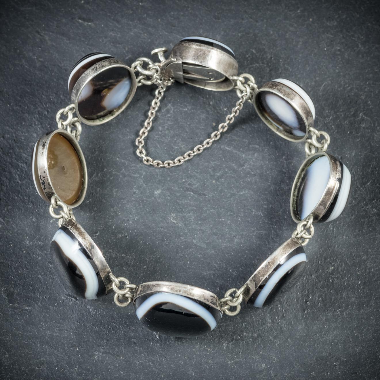 Antique Victorian Bullseye Agate Bracelet Silver, circa 1900 In Excellent Condition In Lancaster , GB