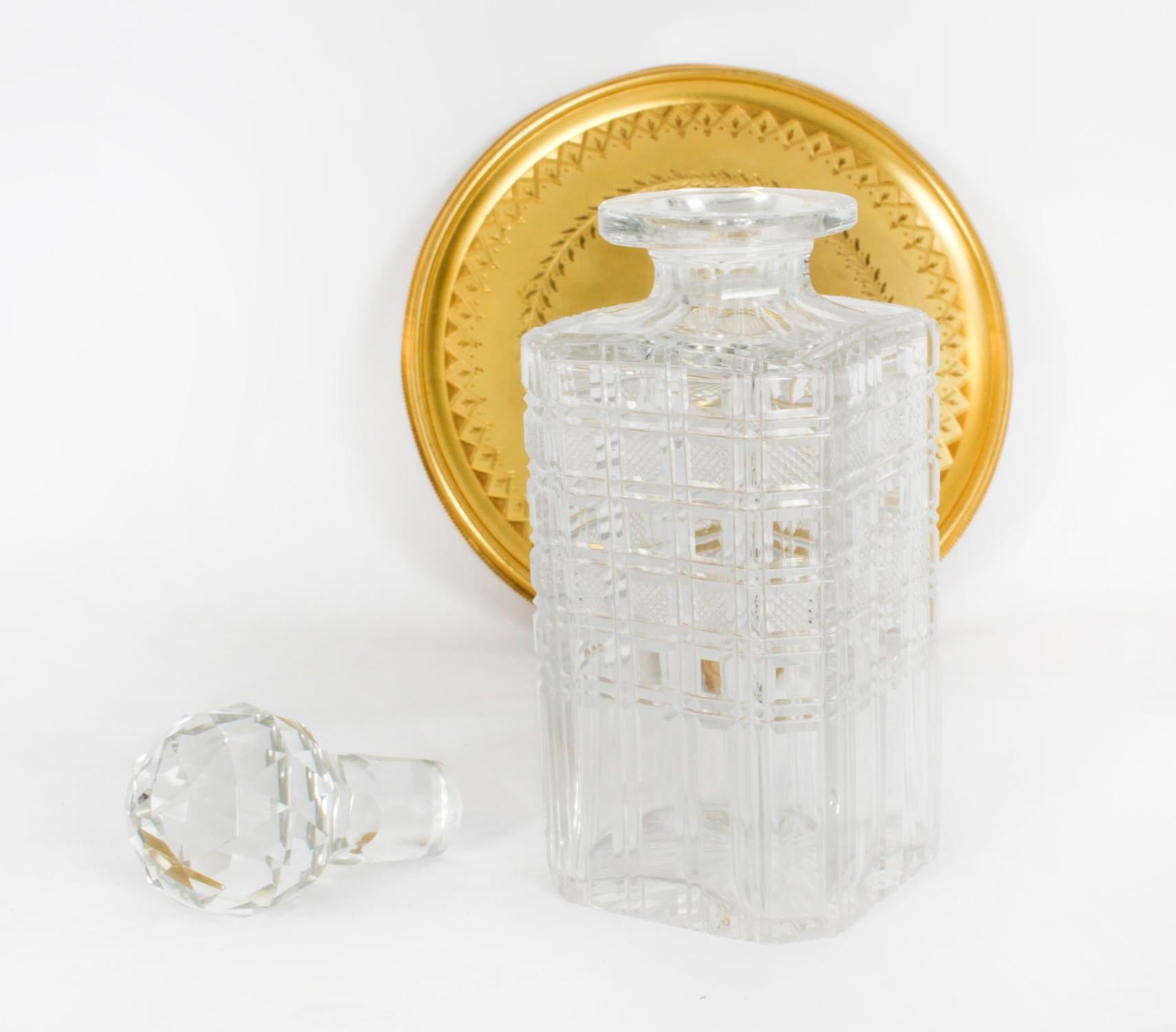 Antiguo Decantador Victoriano de Nogal con 3 Cristales Tantalus Dry Bar Siglo XIX en venta 7