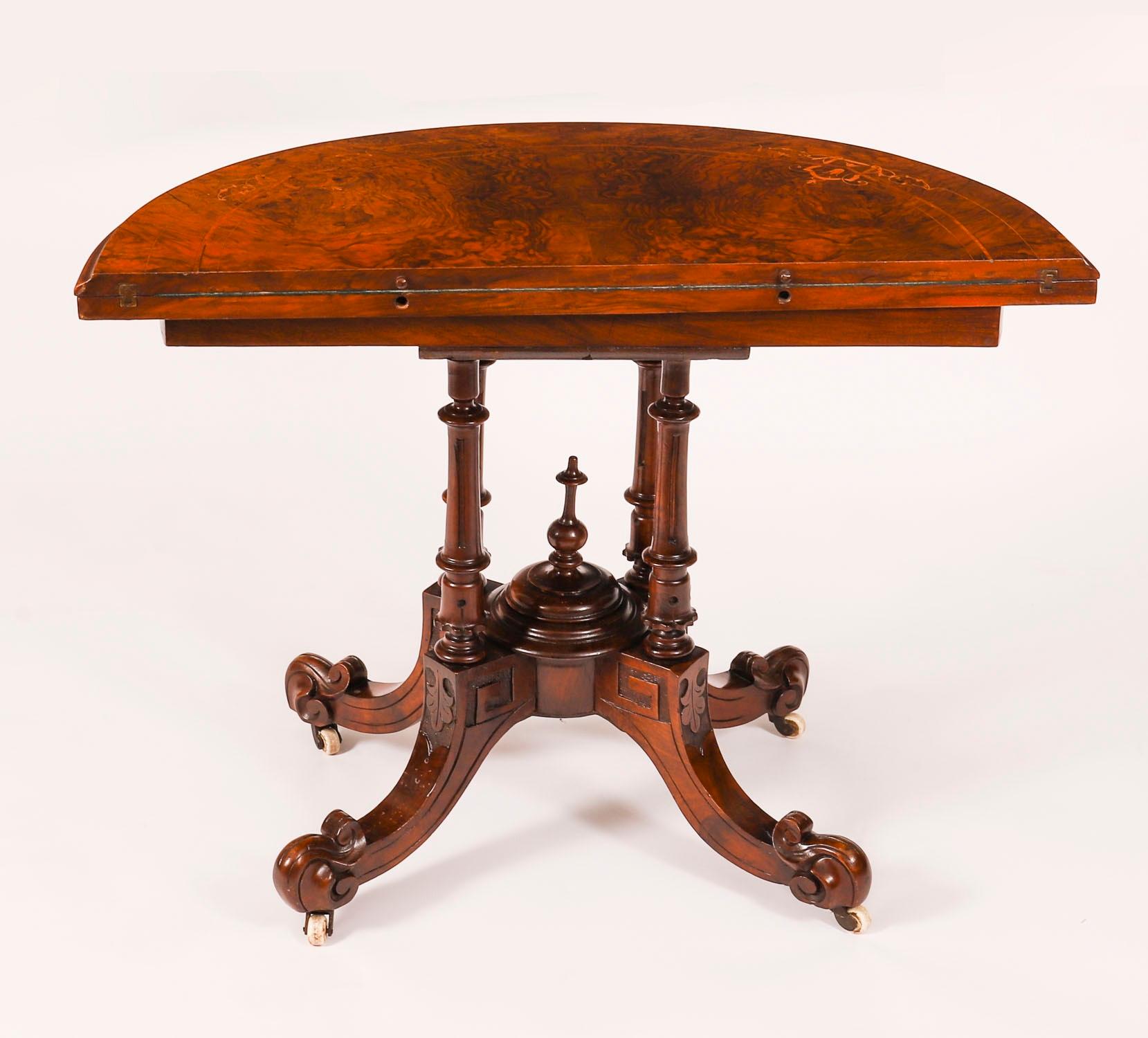 Antique Victorian Burr Walnut and Inlaid Card Table C.1860 19th Century For Sale 7
