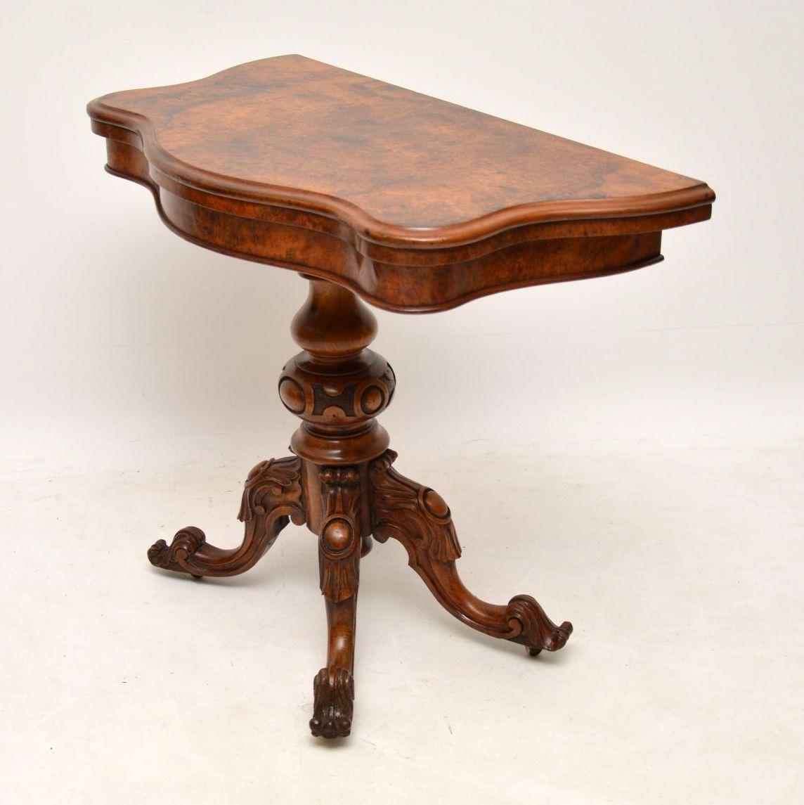 Antique Victorian Burr Walnut Card Table In Good Condition In London, GB