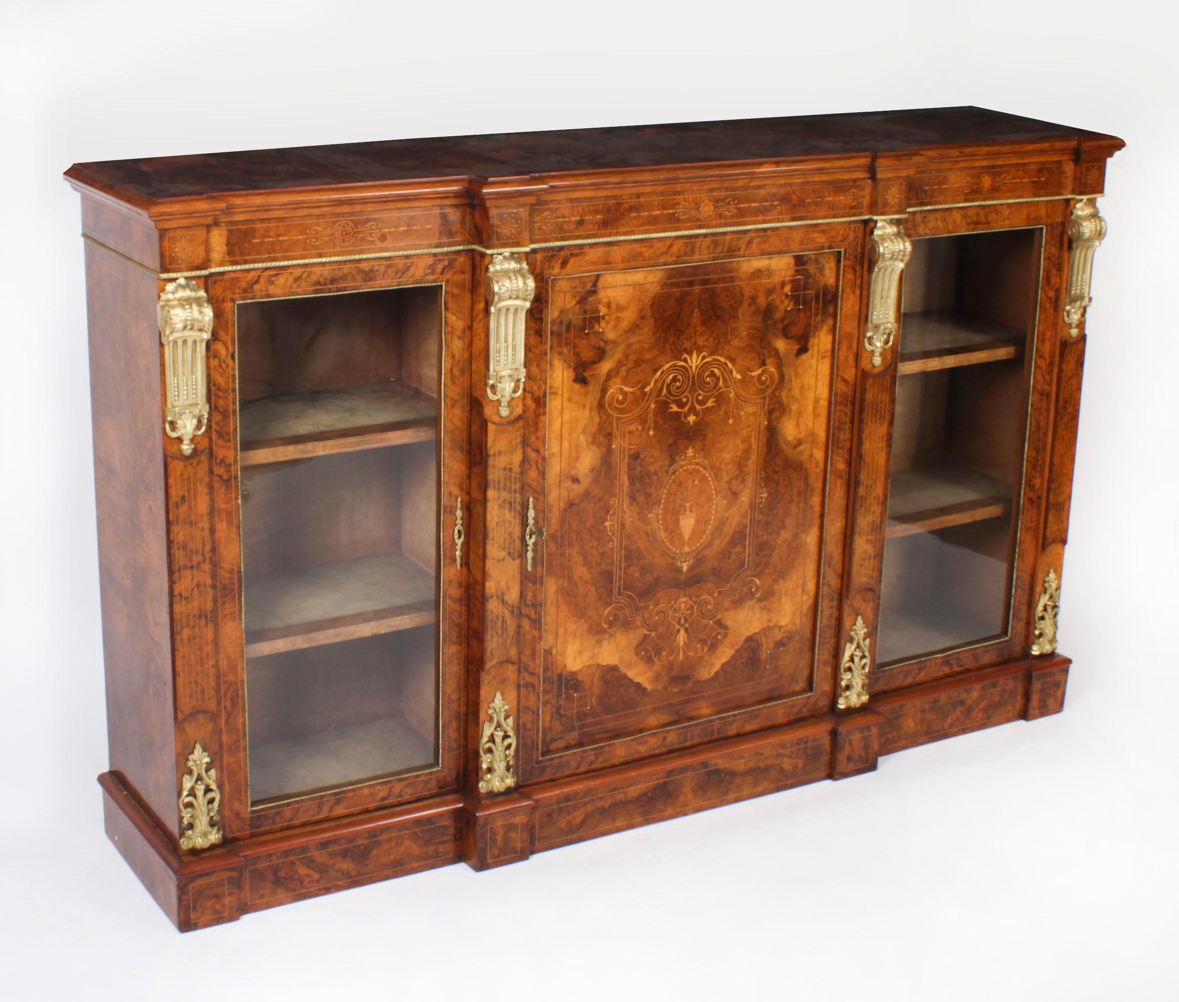 Antique Victorian Burr Walnut Credenza 1860s For Sale 16