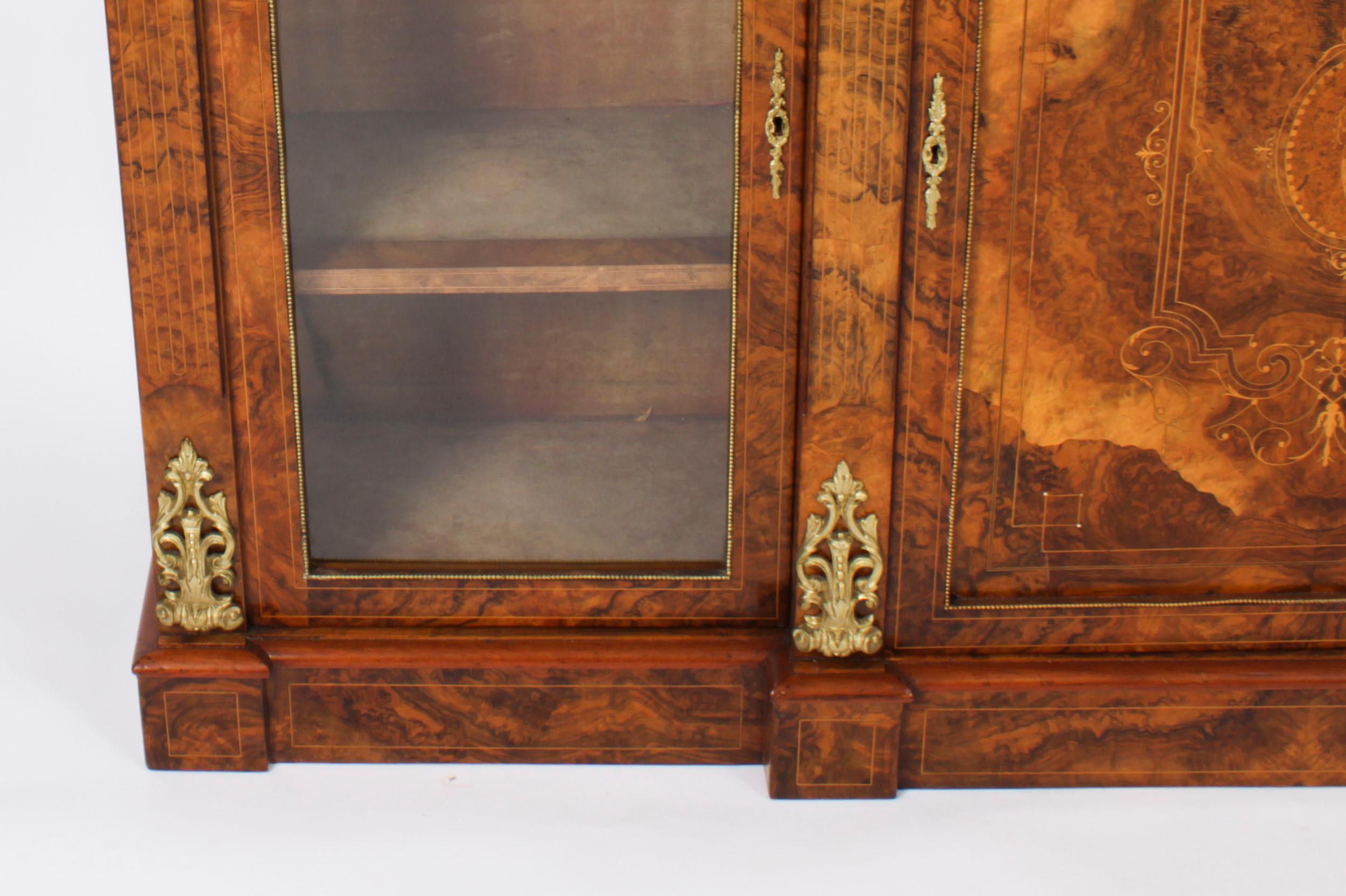 Antique Victorian Burr Walnut Credenza 1860s For Sale 4