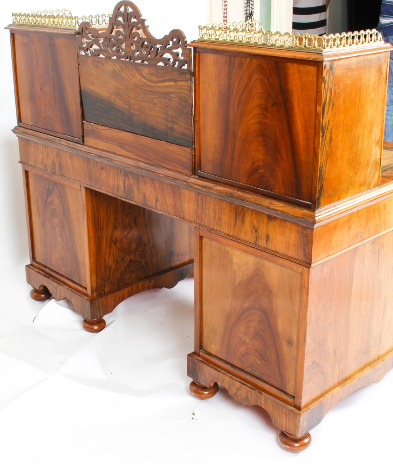 Antique Victorian Burr Walnut Dickens Pedestal Desk 19th Century For Sale 15