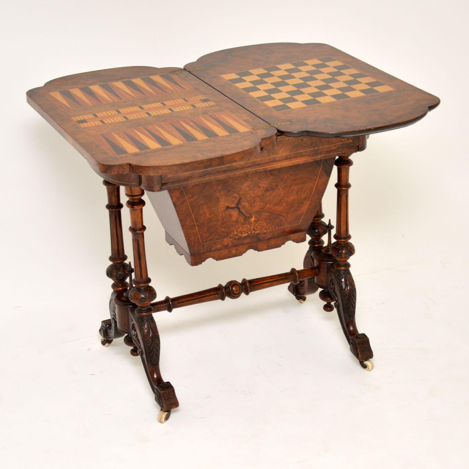 This is a very fine quality antique Victorian games and sewing table which has facilities for playing backgammon, chess and cribbage. Dating from circa 1870s, it’s in excellent original condition, free from warps and splits. The wood is