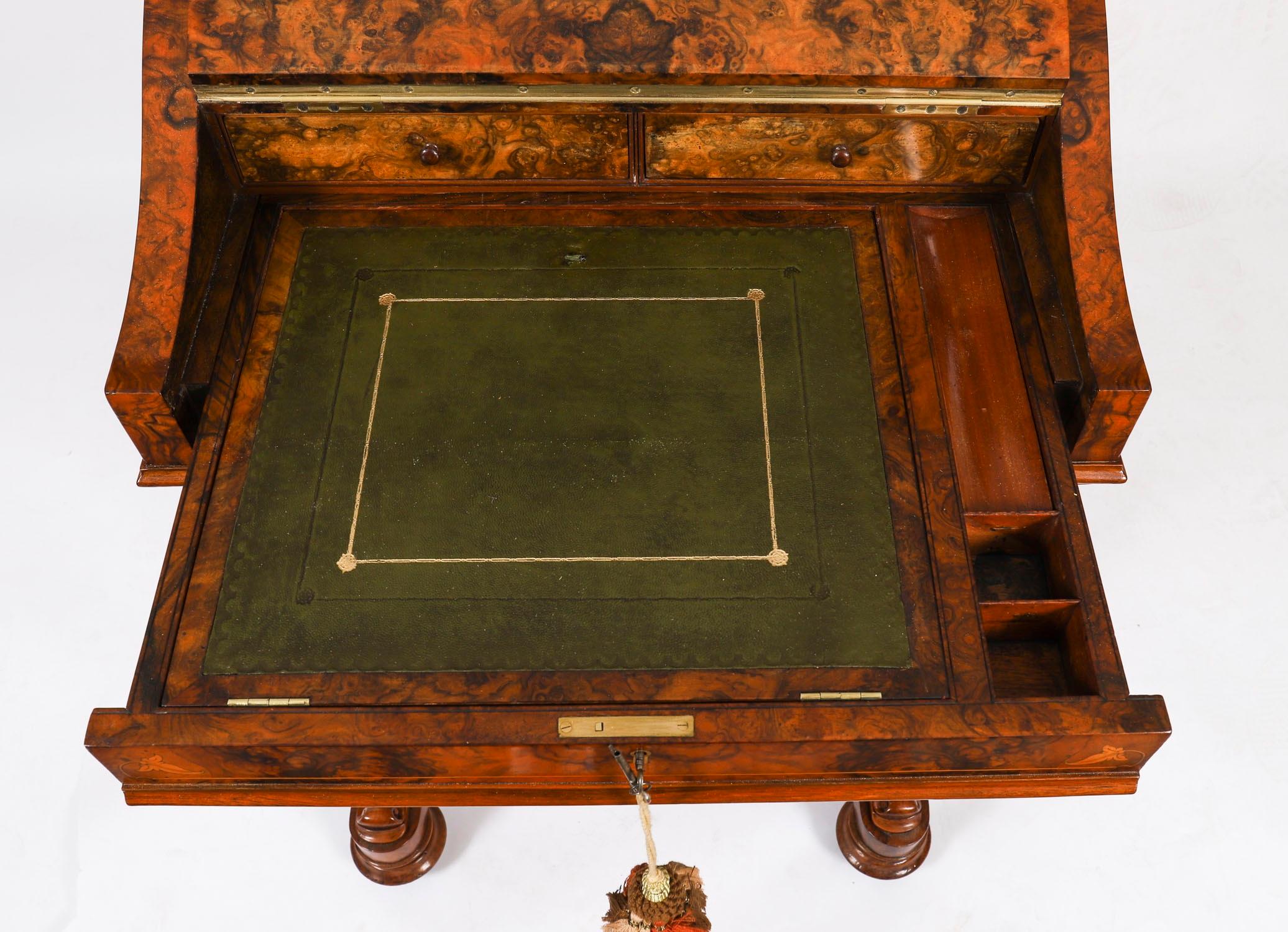 Antiker viktorianischer Schreibtisch aus Wurzelholz mit Intarsien Davenport, ca. 1860, 19. im Zustand „Gut“ im Angebot in London, GB