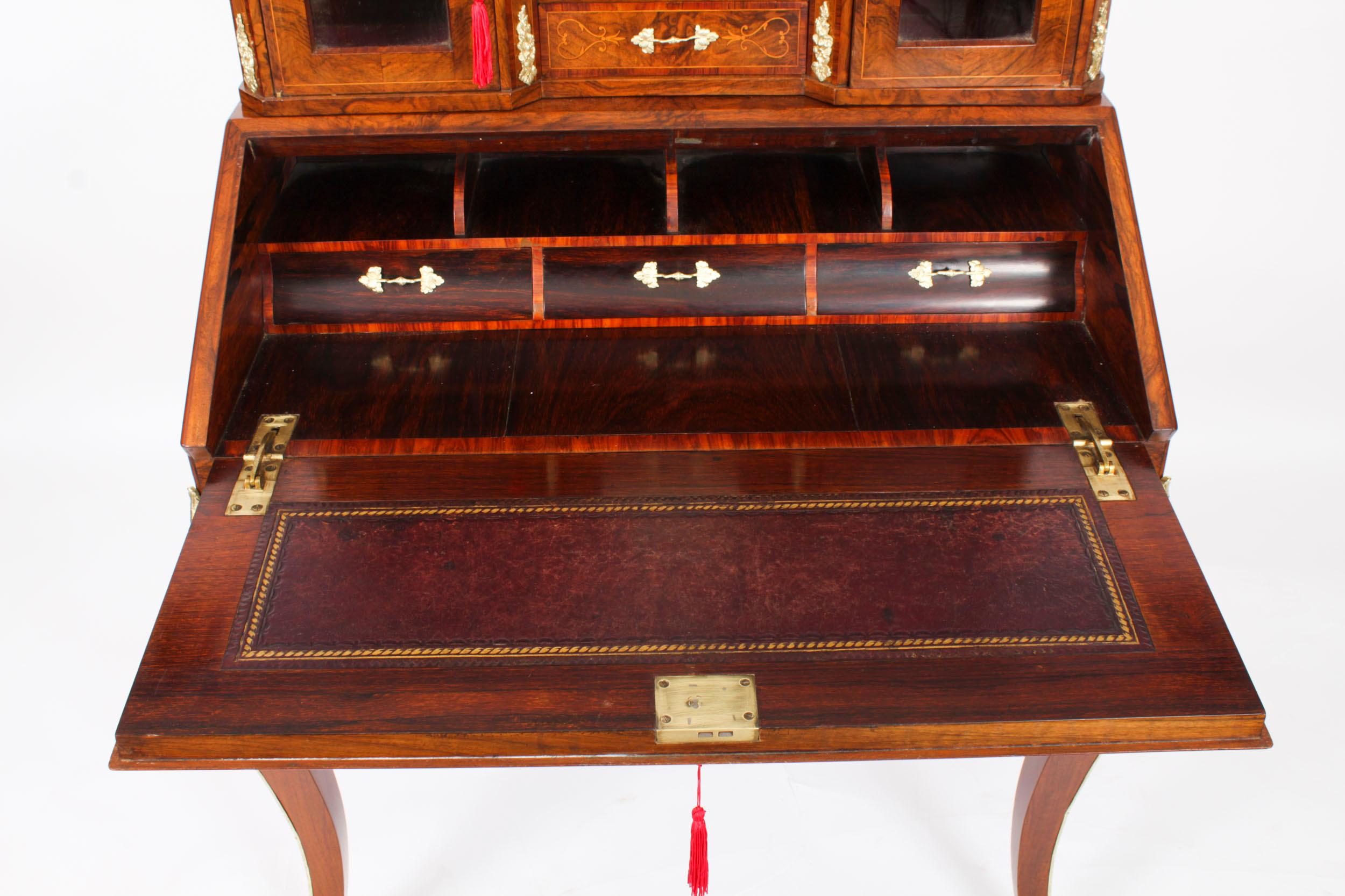 Bureau Bonheur de Jour victorien ancien et ornementation en bronze doré 19ème siècle en vente 8