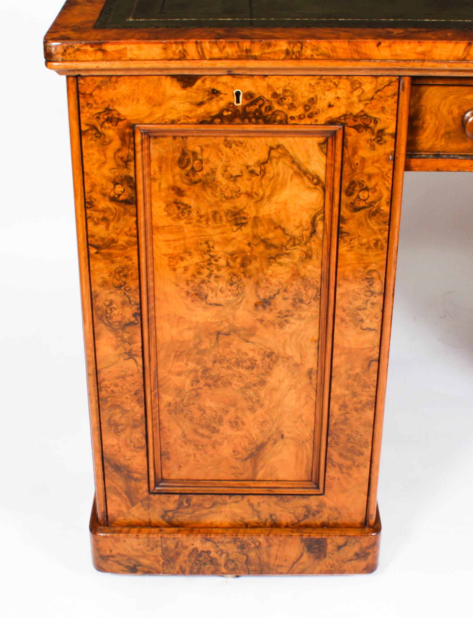Antique Victorian Burr Walnut Partners Pedestal Desk 19th C For Sale 12