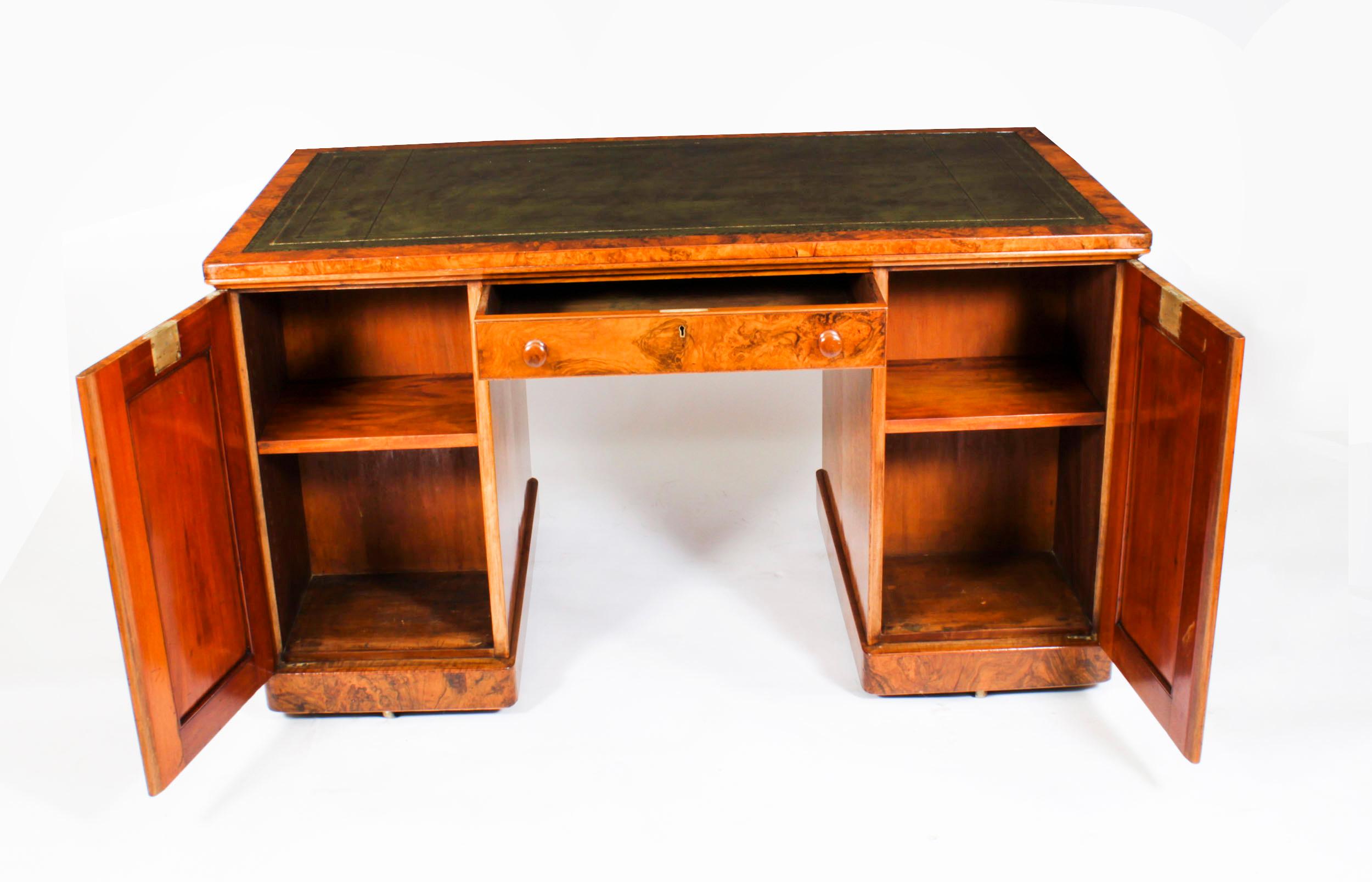 Antique Victorian Burr Walnut Partners Pedestal Desk 19th C For Sale 14