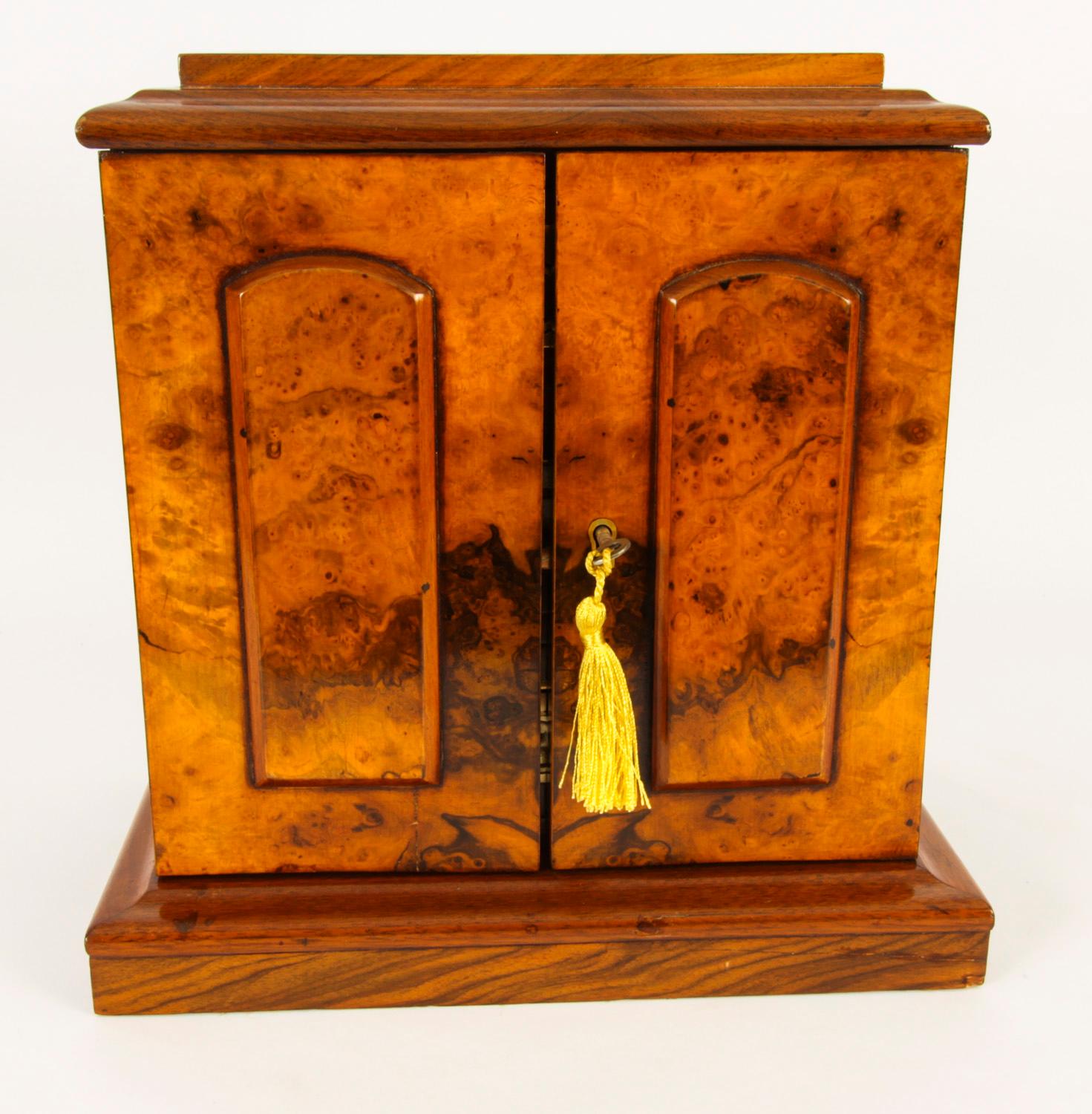 Antique Victorian Burr Walnut Table Top Jewellery Collectors Cabinet 19th C In Good Condition In London, GB
