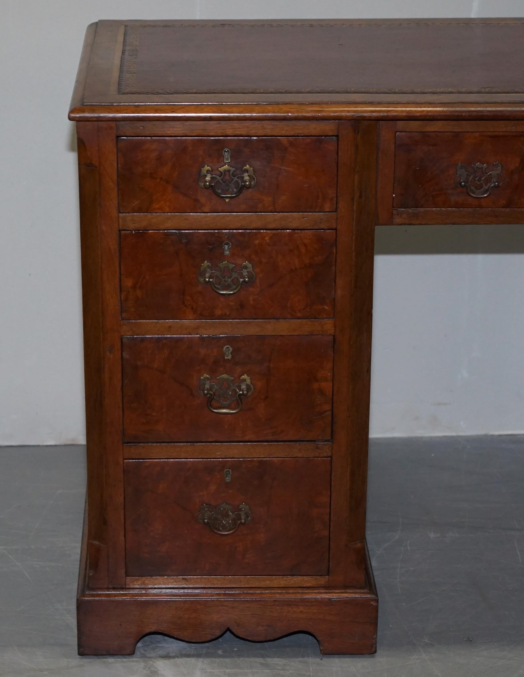Antique Victorian Burr Walnut Twin Pedestal Partner Desk with Brown Leather Top For Sale 1