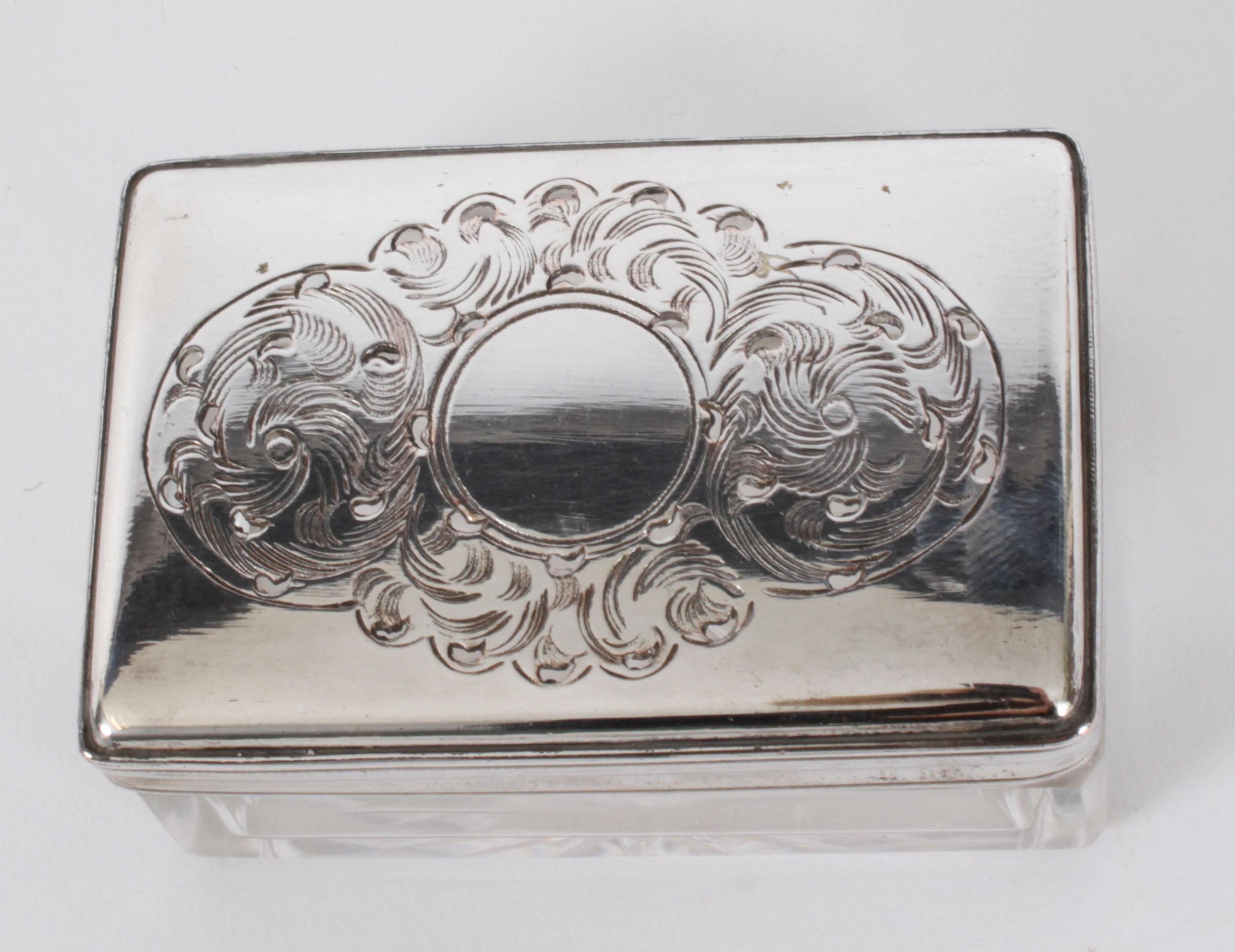 Antique Victorian Burr Walnut Vanity Box C1860 19th C 10