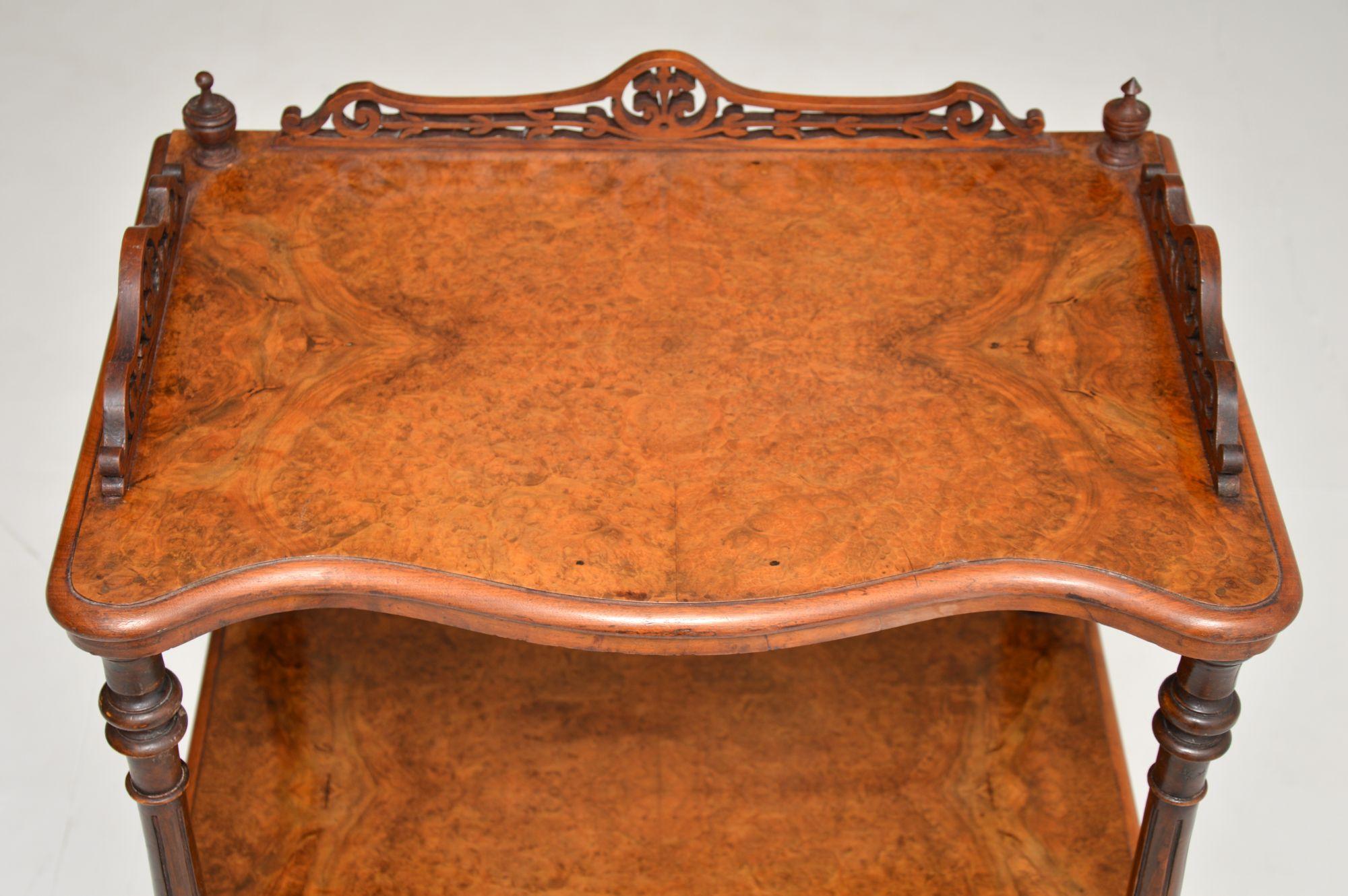 Antique Victorian Burr Walnut Whatnot Side Table In Good Condition In London, GB