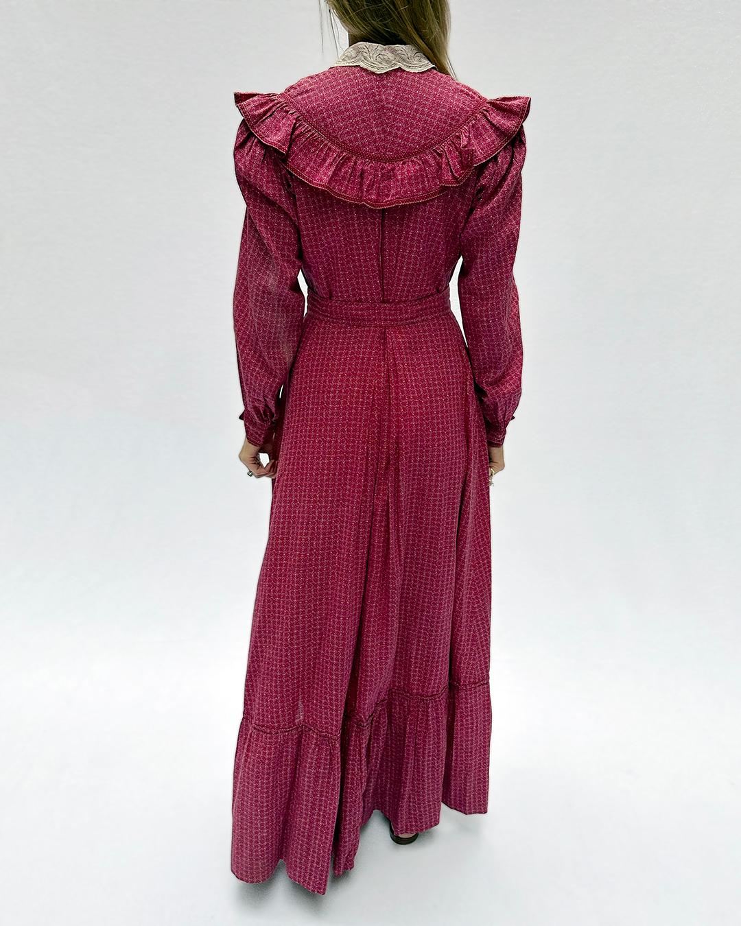 Antique Victorian Calico Dress For Sale 6