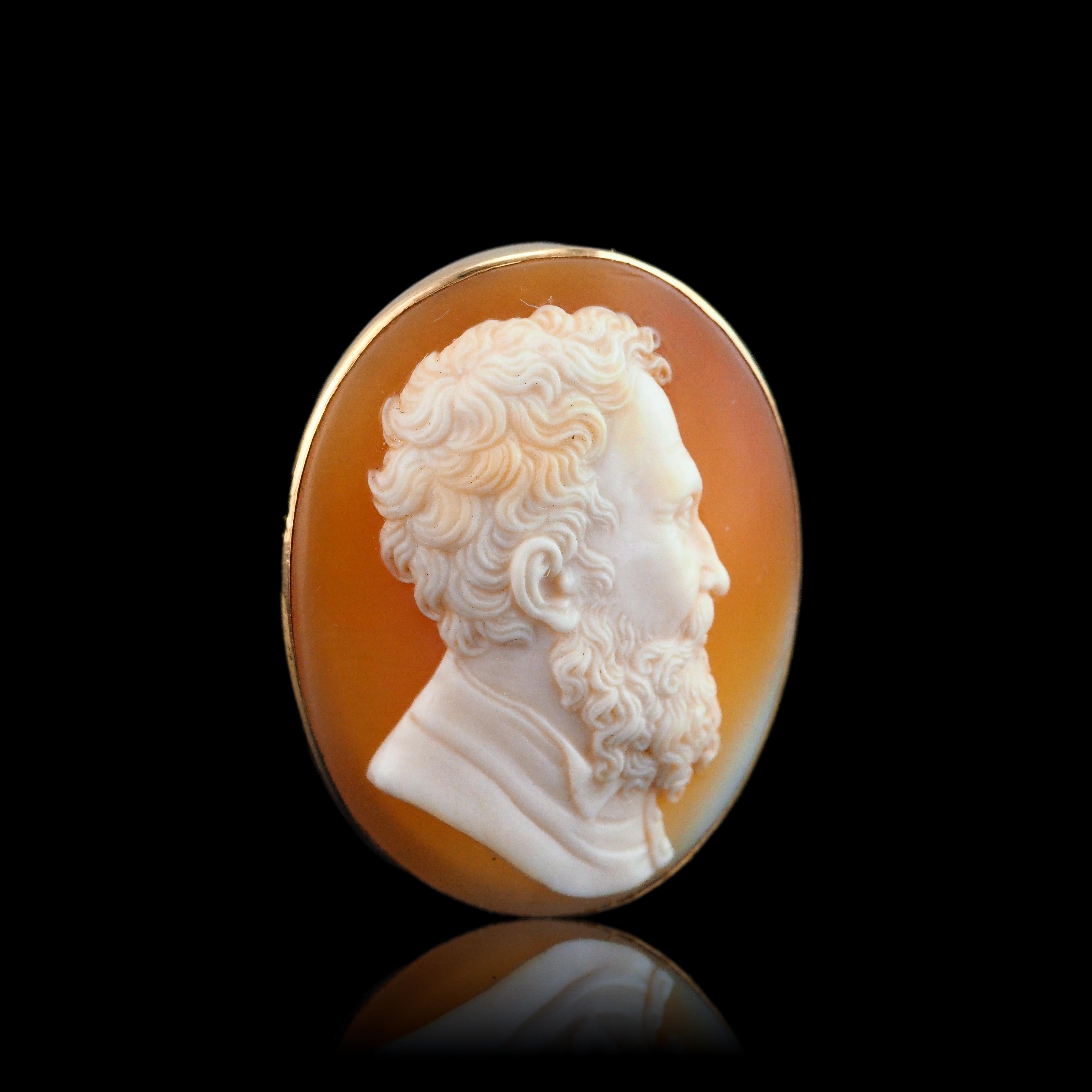 Antique Victorian Cameo Brooch 14K Gold with Portrait of a Gentleman - c.1890 6