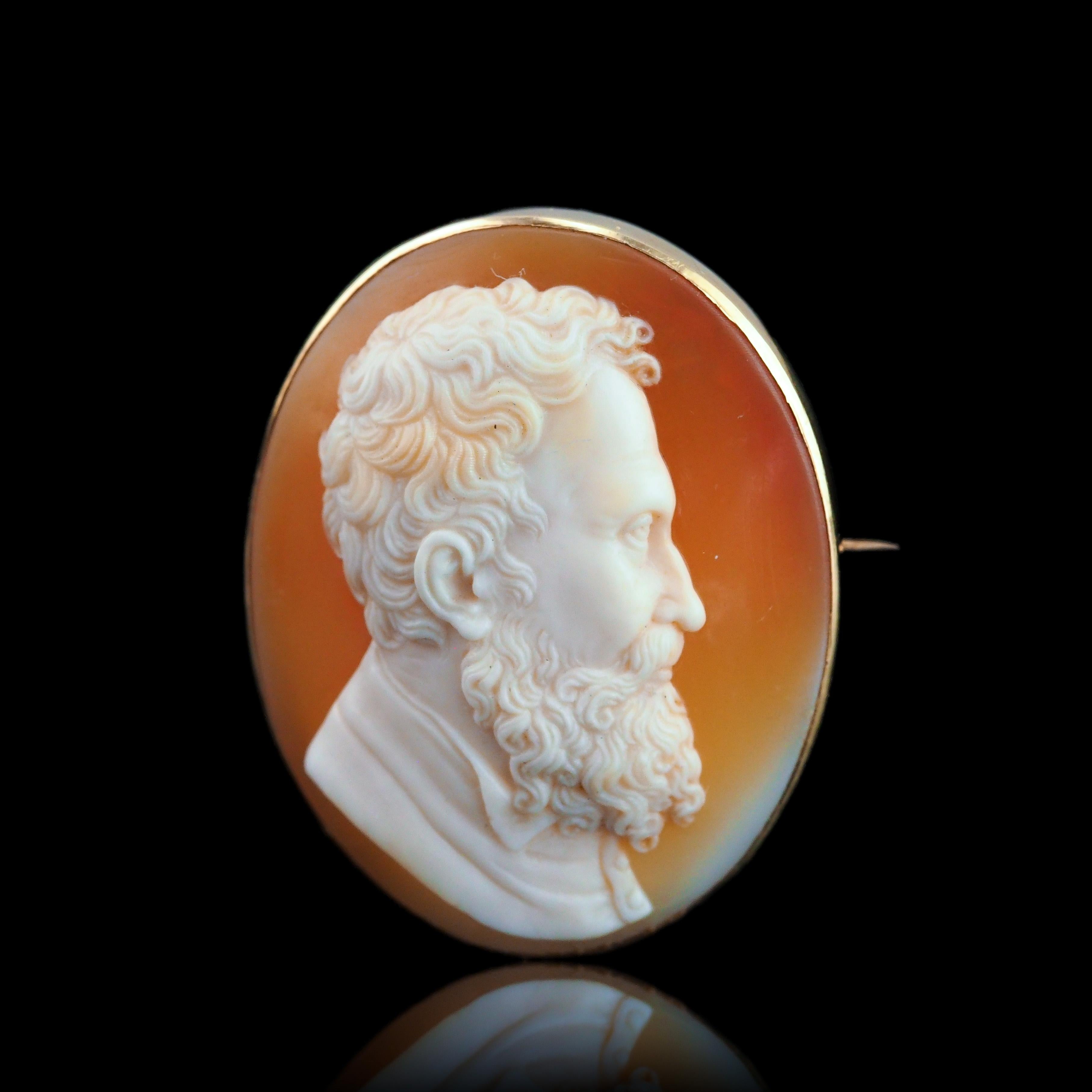 Antique Victorian Cameo Brooch 14K Gold with Portrait of a Gentleman - c.1890 7