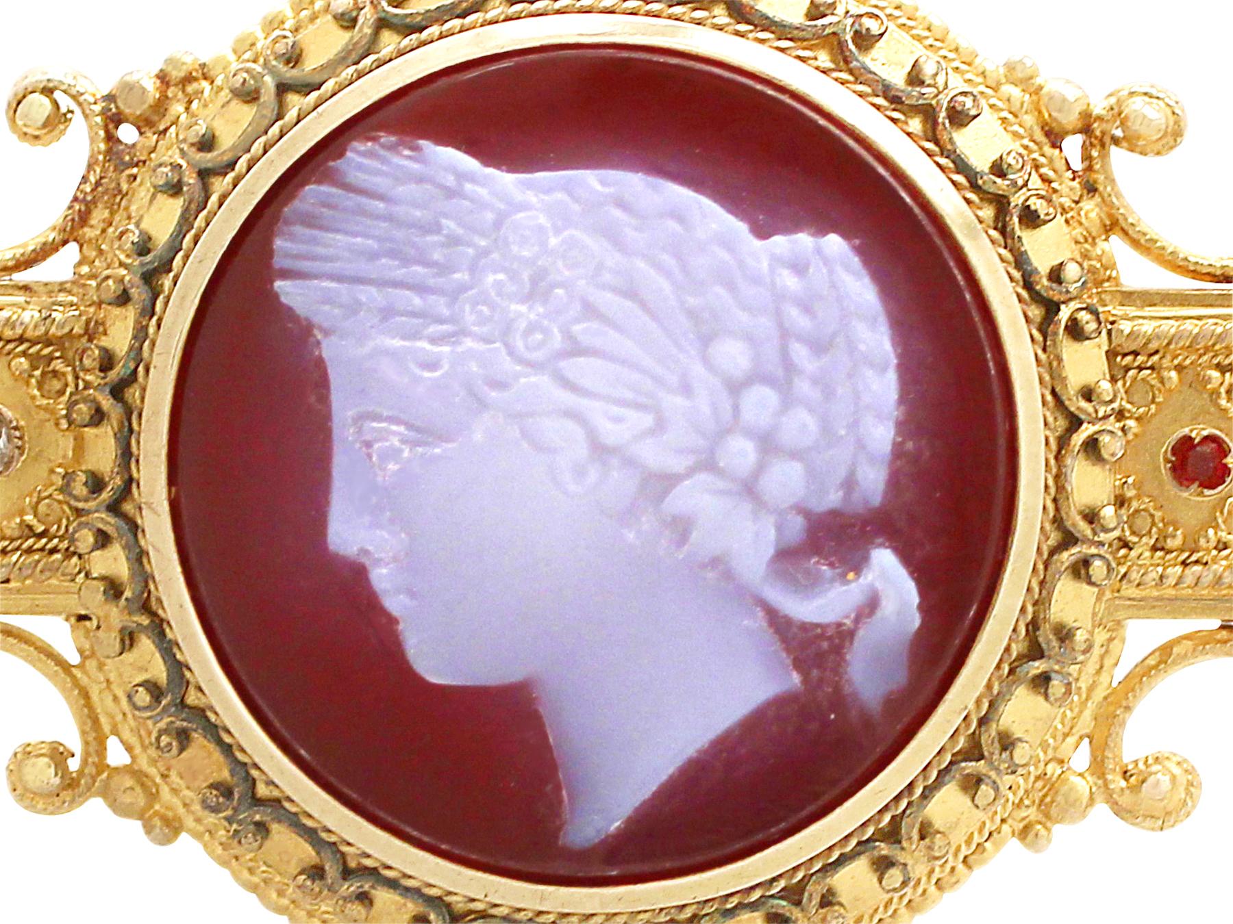 Antique Victorian Cameo Brooch or Locket Yellow Gold 1