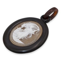 Antique Victorian Cameo Pendant