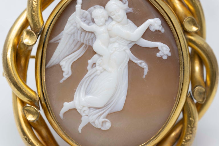 Women's Antique Victorian Cameo Venus & Cupid Mourning Brooch For Sale