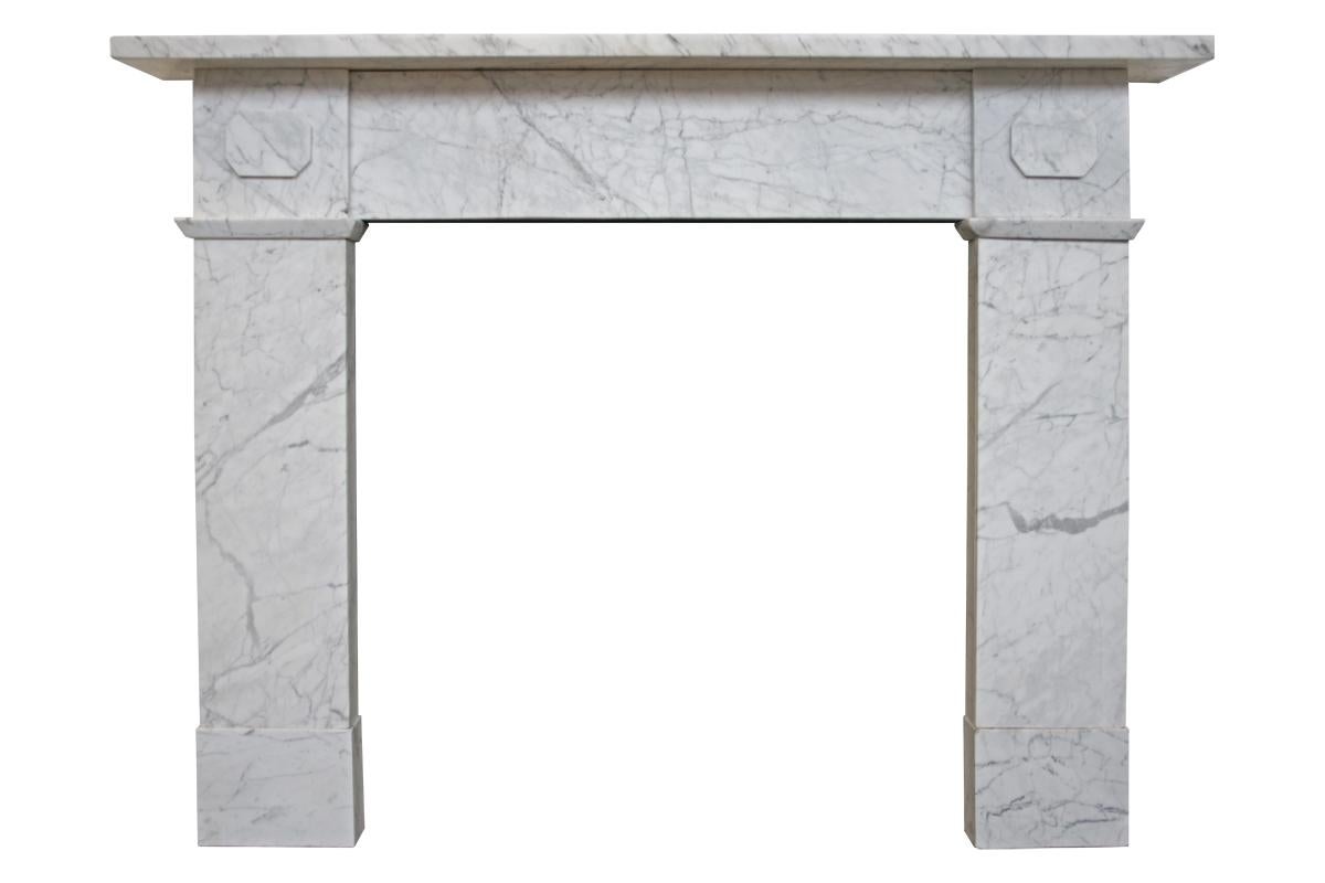 Antique Victorian Cararra Marble Fireplace Surround In Good Condition In Manchester, GB