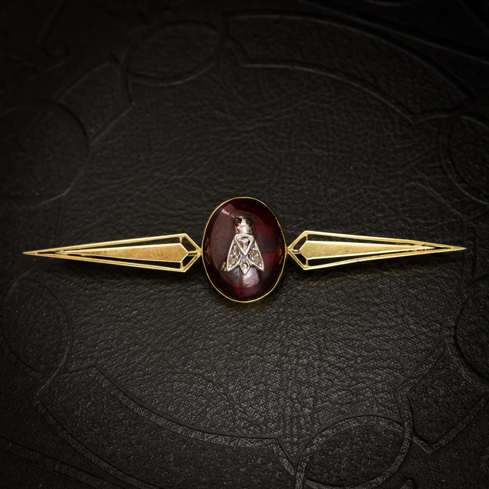 Women's Antique Victorian Carbuncle Garnet Diamond Fly Brooch