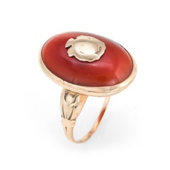 Antique Victorian Carnelian Ring 14 Karat Yellow Gold Oval Crest Jewelry Vintage