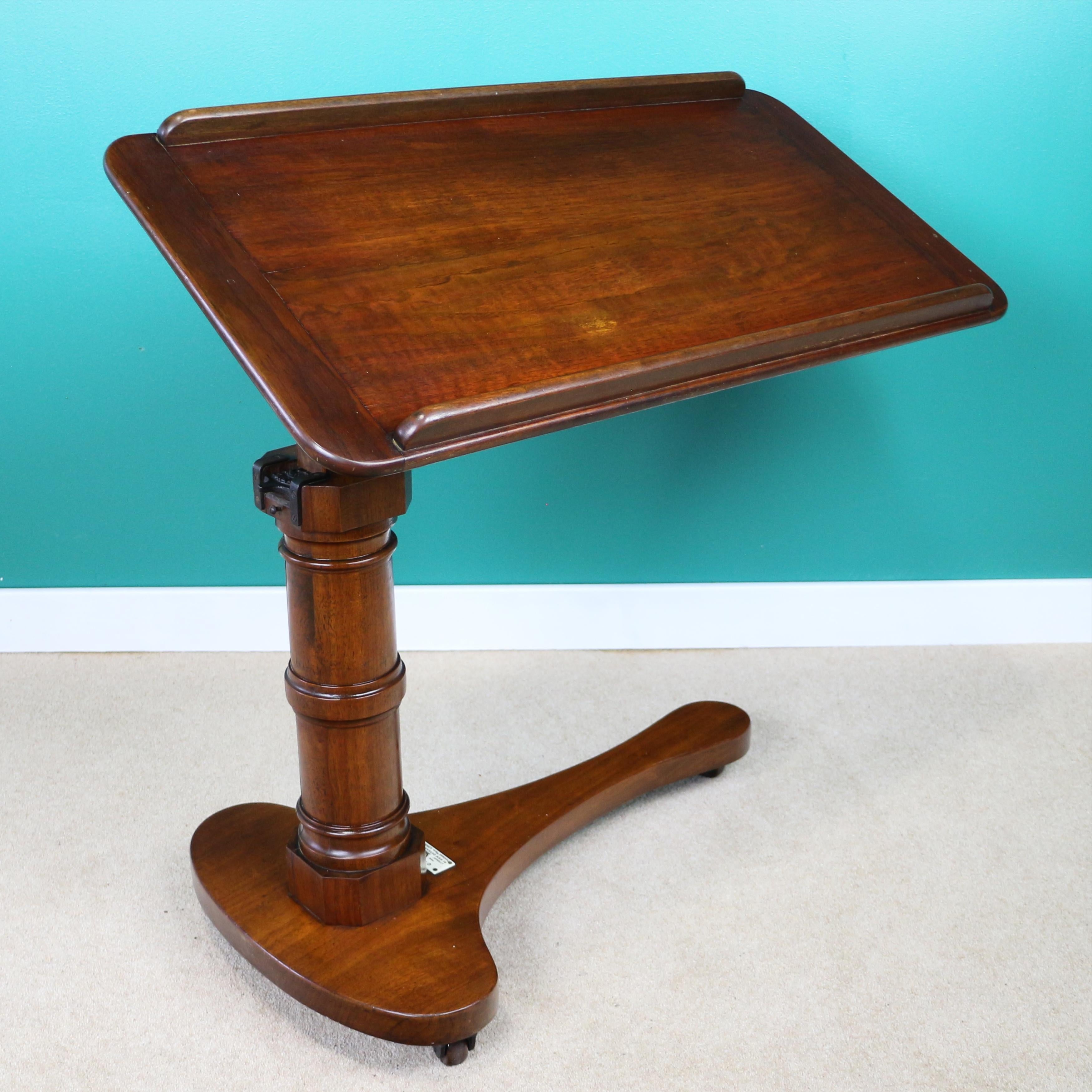 Victorien Ancienne table de lecture victorienne en acajou pour lit réglable Carter's Patent London en vente