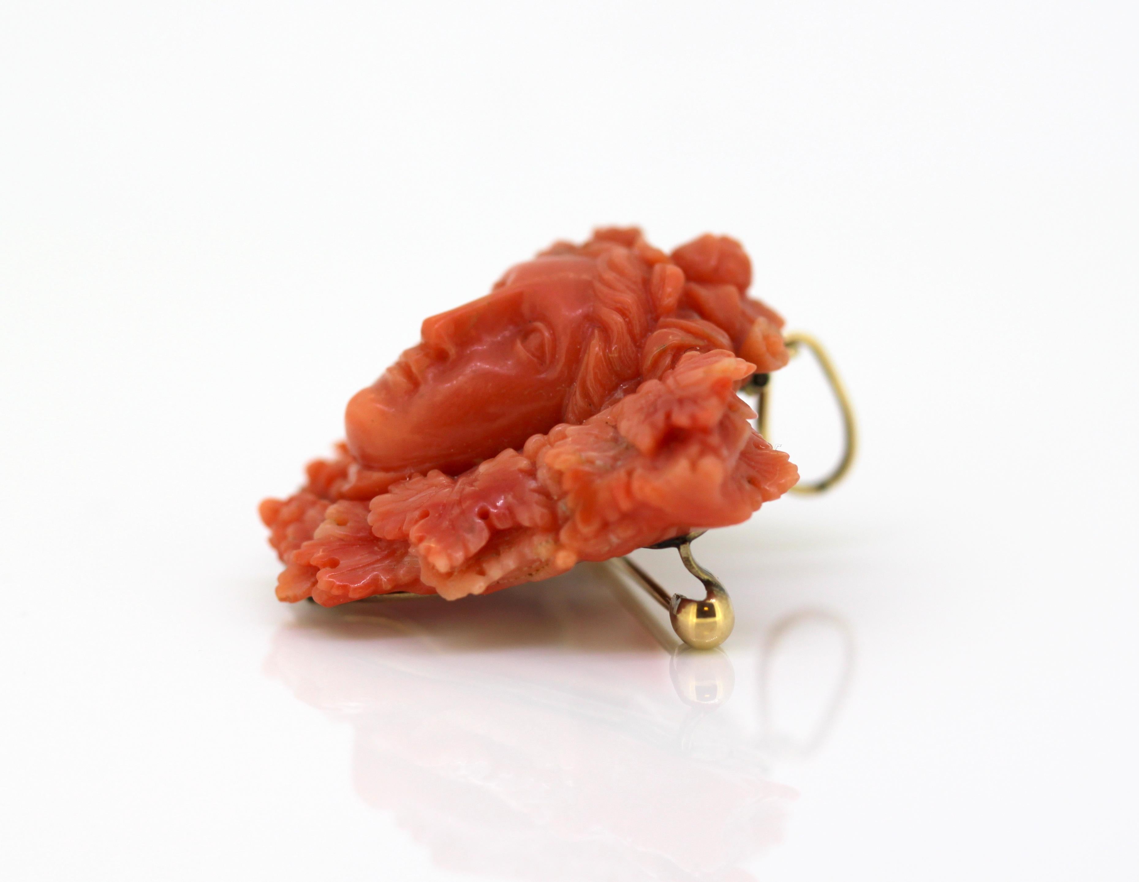 Antique Victorian Carved Coral Brooch or Pendant with 15 Karat Gold, circa 1880s 1