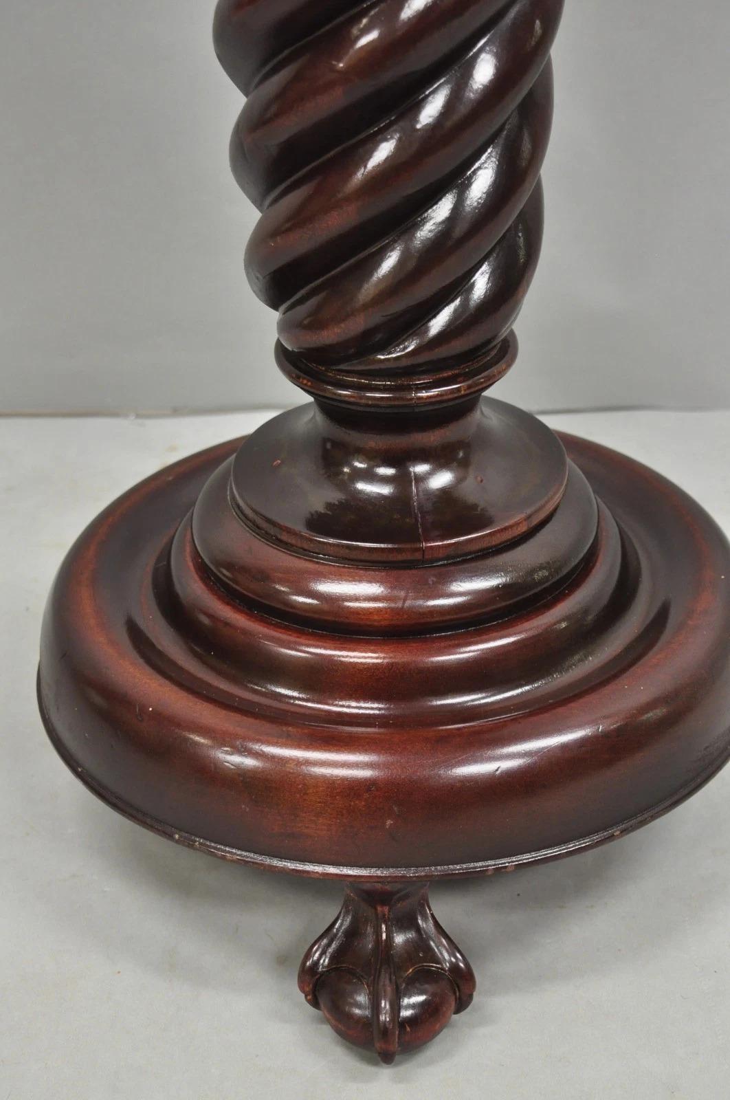 Ancien socle victorien en acajou sculpté pour plantes d'orge à pied torsadé en vente 3