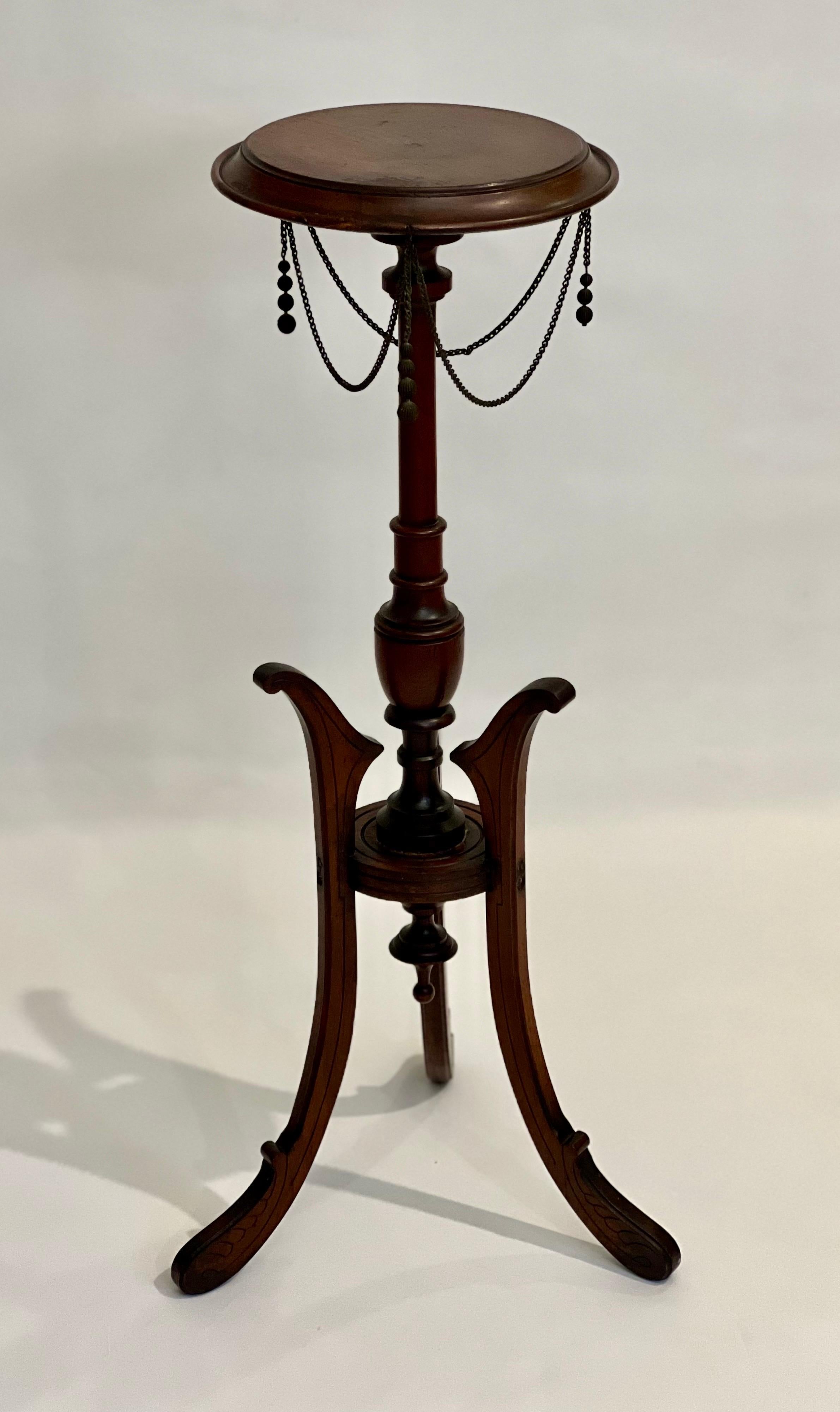 North American Antique Victorian Carved Mahogany Pedestal Plant Stand For Sale