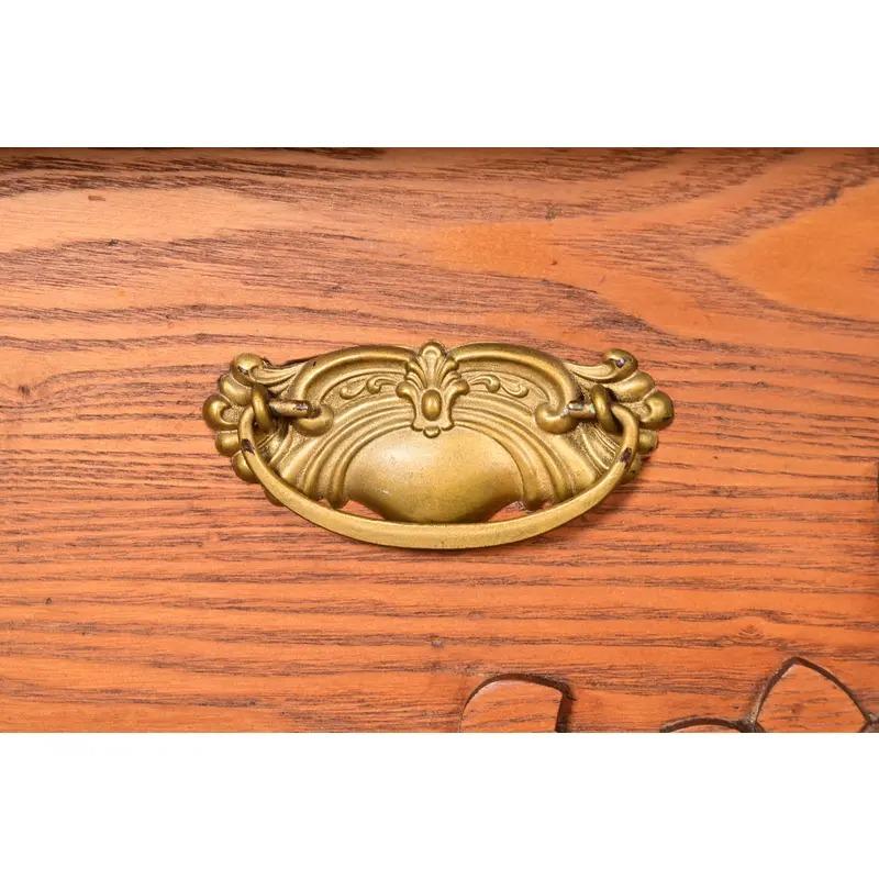 Antike viktorianische Kommode oder Schubladenkommode aus geschnitzter Eiche, um 1890 im Angebot 2