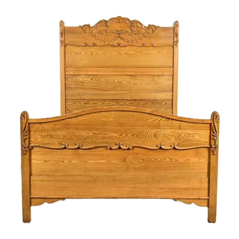 What is an antique 3/4 bed?