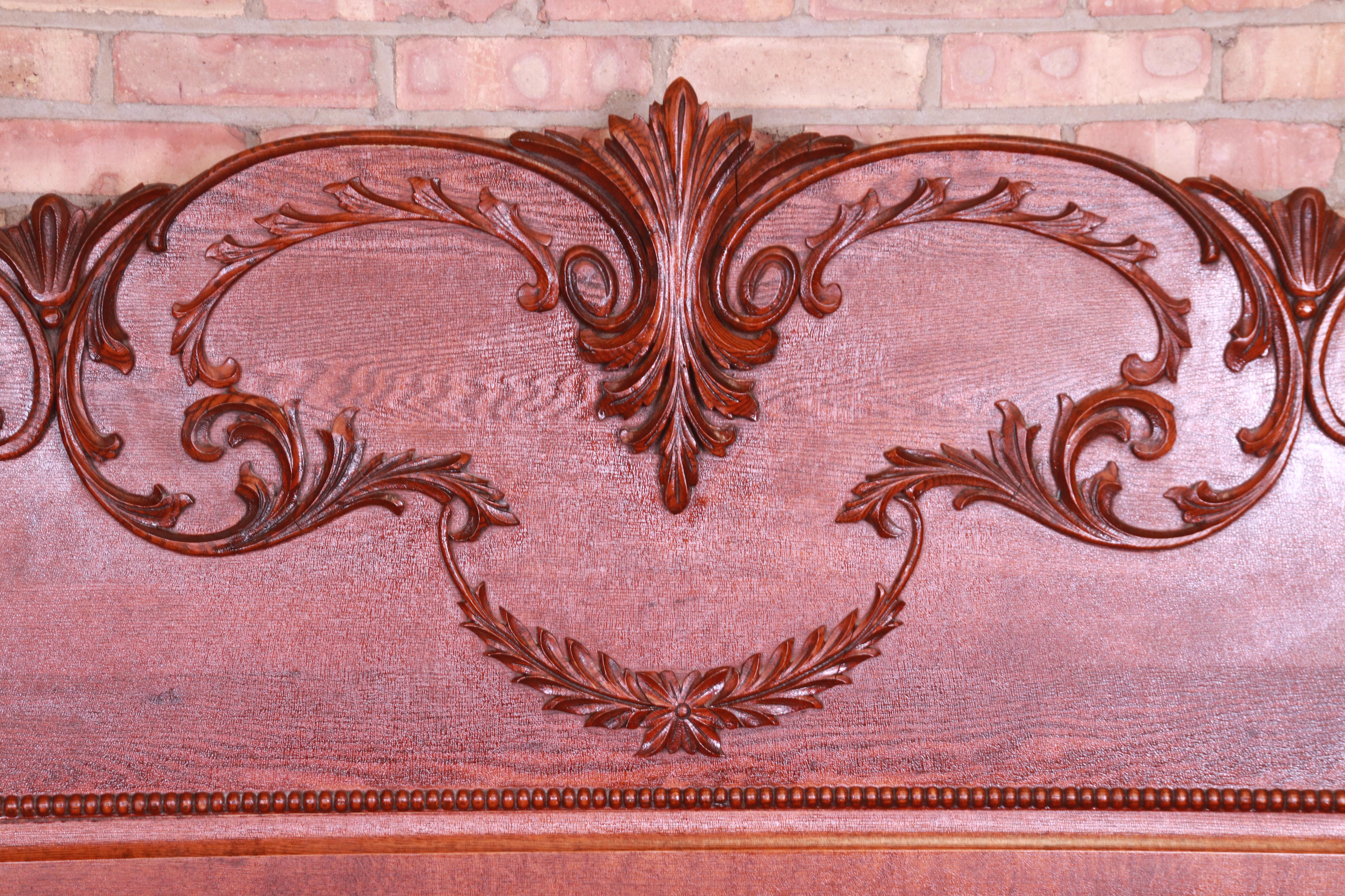 Antique Victorian Carved Oak Full Size Bed, circa 1900 1