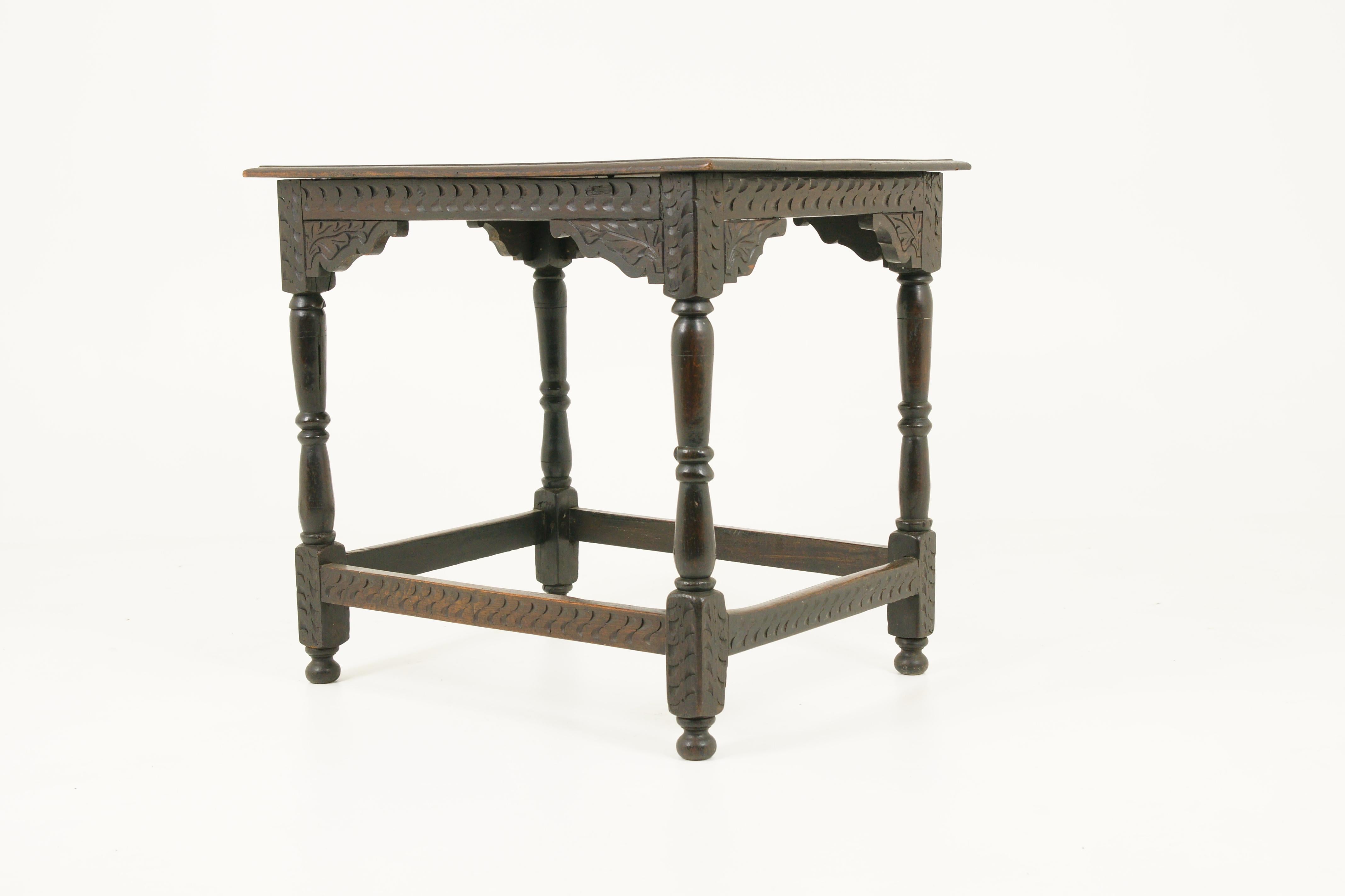 Antique Victorian Carved Oak Hall Table, Scotland 1890, Antique Furniture B1753 In Good Condition In Vancouver, BC