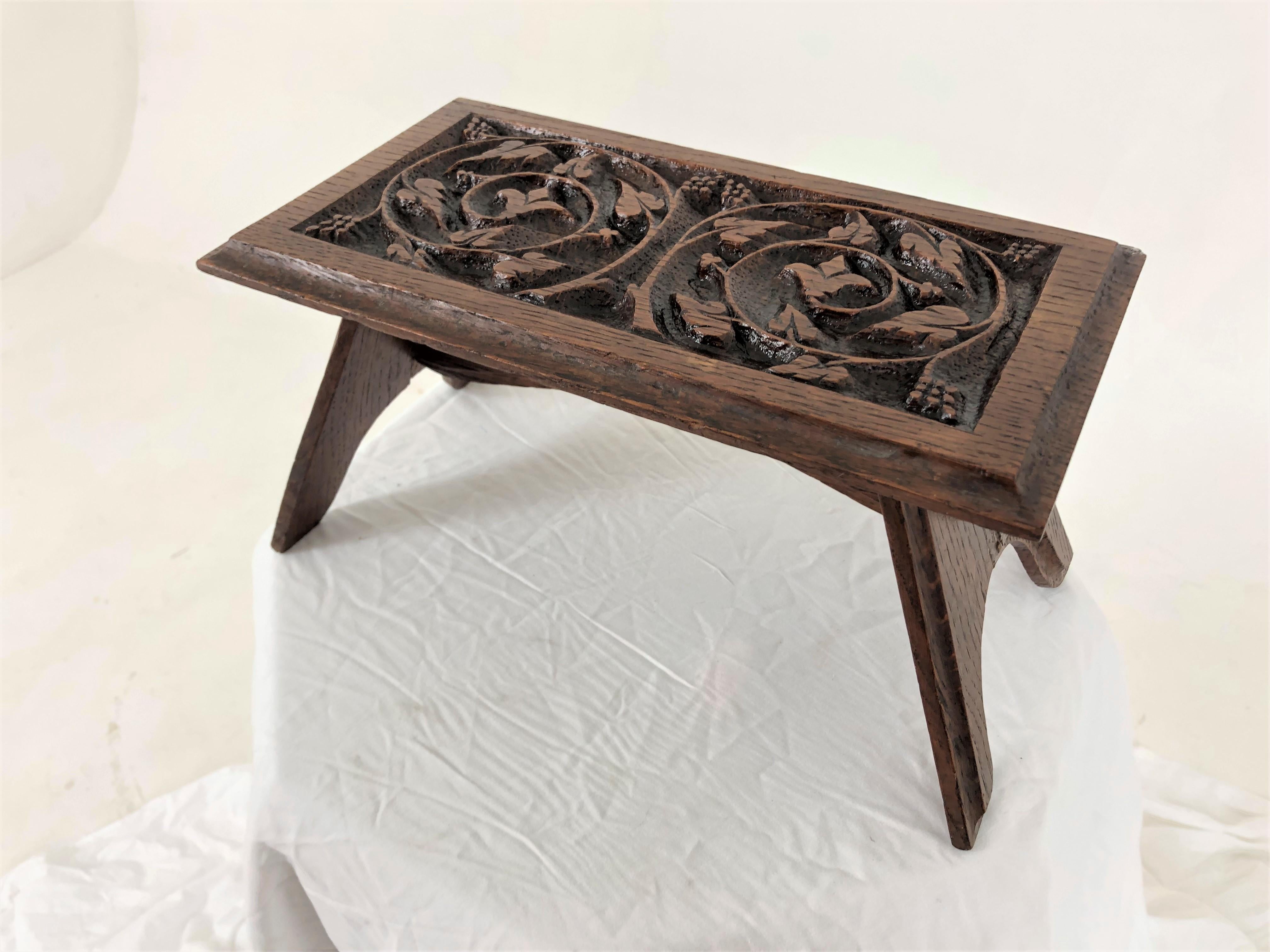 Scottish Antique Victorian Carved Oak Stool, Table, Art and Crafts, Scotland 1950, H832 For Sale