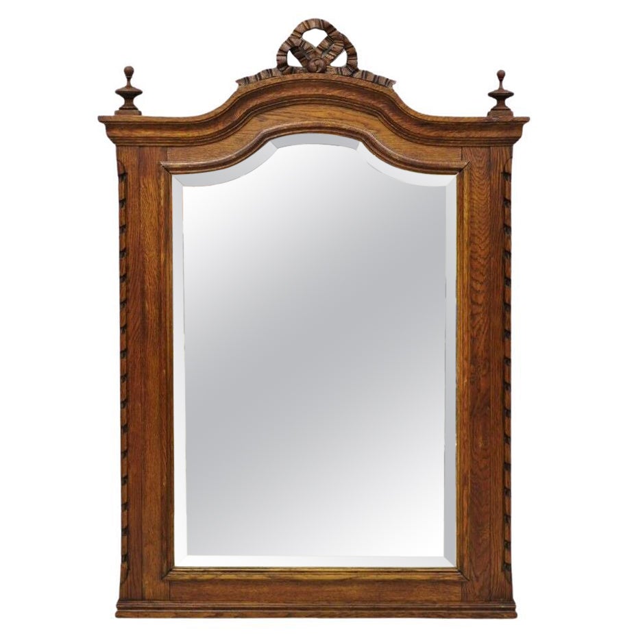 Antique Victorien Miroir mural en verre biseauté sculpté en Wood Wood Oak