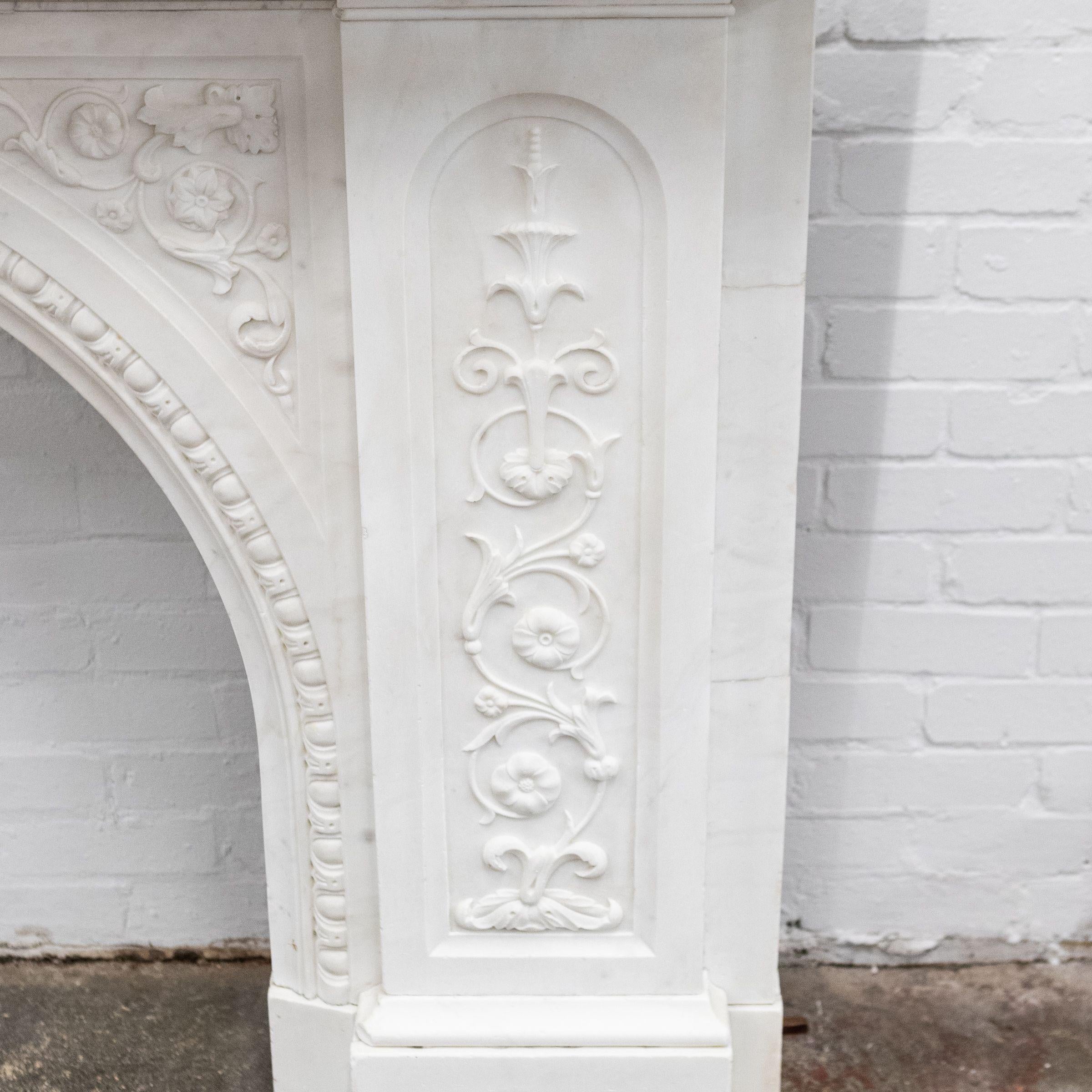 Antique Victorian Carved Statuary Marble Arched Chimneypiece For Sale 10