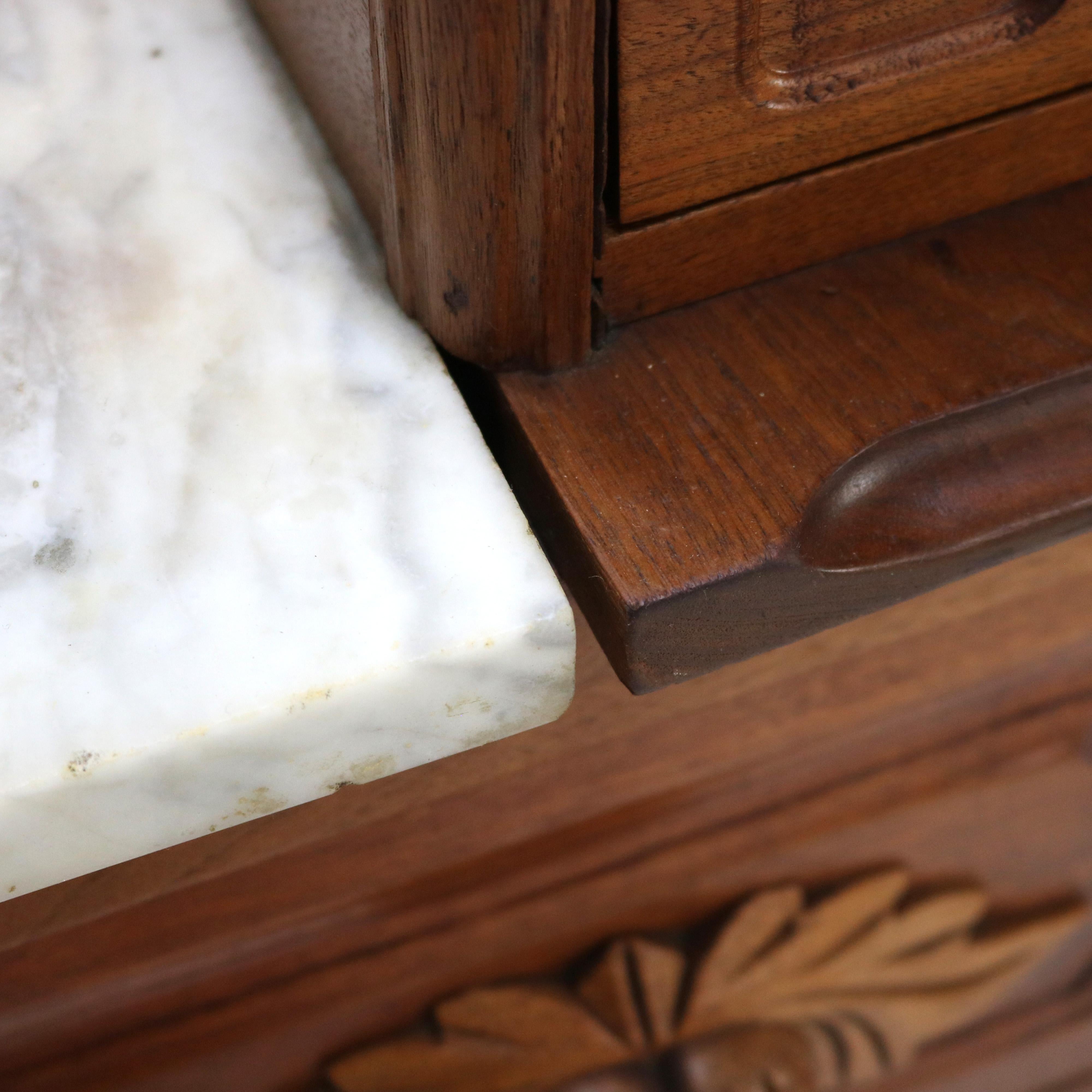 Antique Victorienne Meuble en Noyer Sculpté avec Miroir C1890 en vente 8