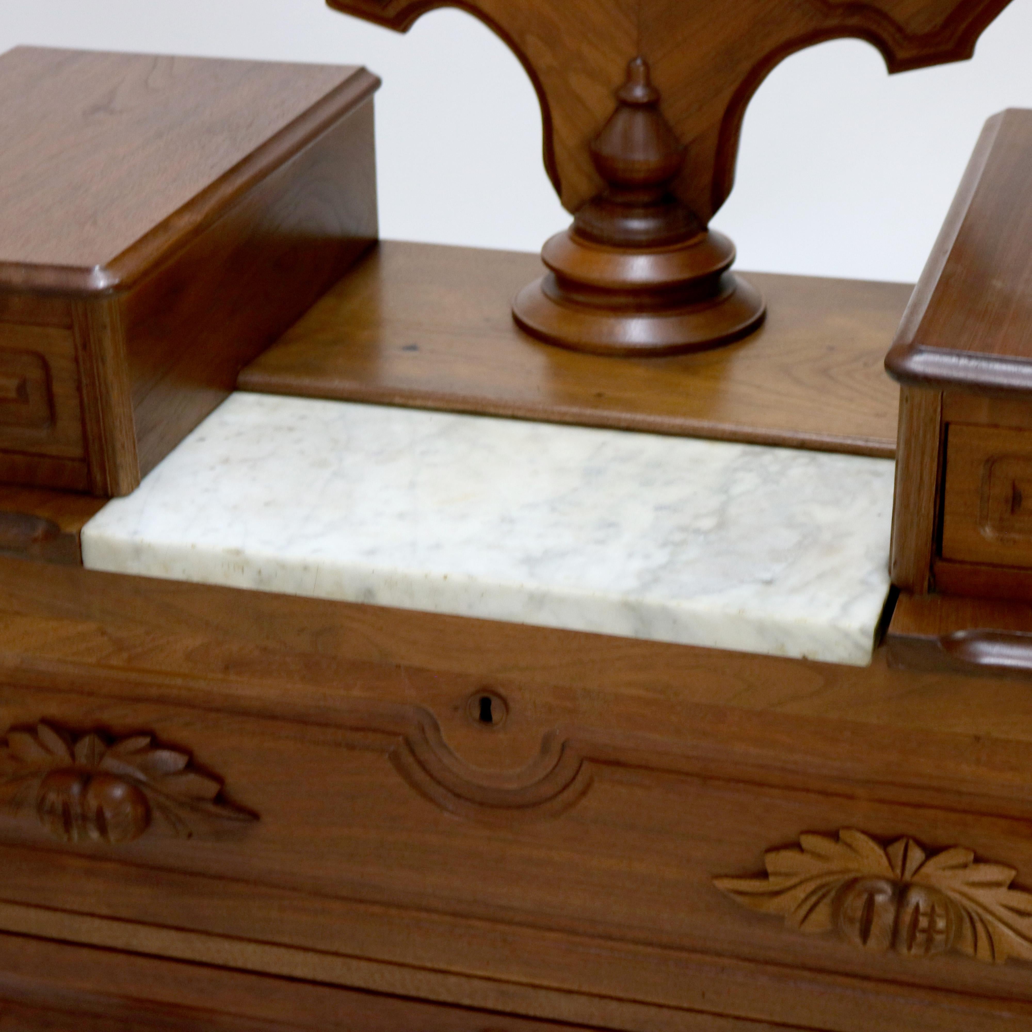 Antique Victorienne Meuble en Noyer Sculpté avec Miroir C1890 en vente 4