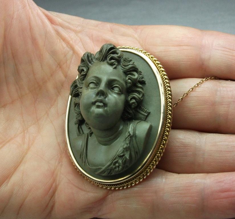 Antique Victorian Cased Lava Stone Front Face Cupid Cameo Brooch In Excellent Condition For Sale In London, GB