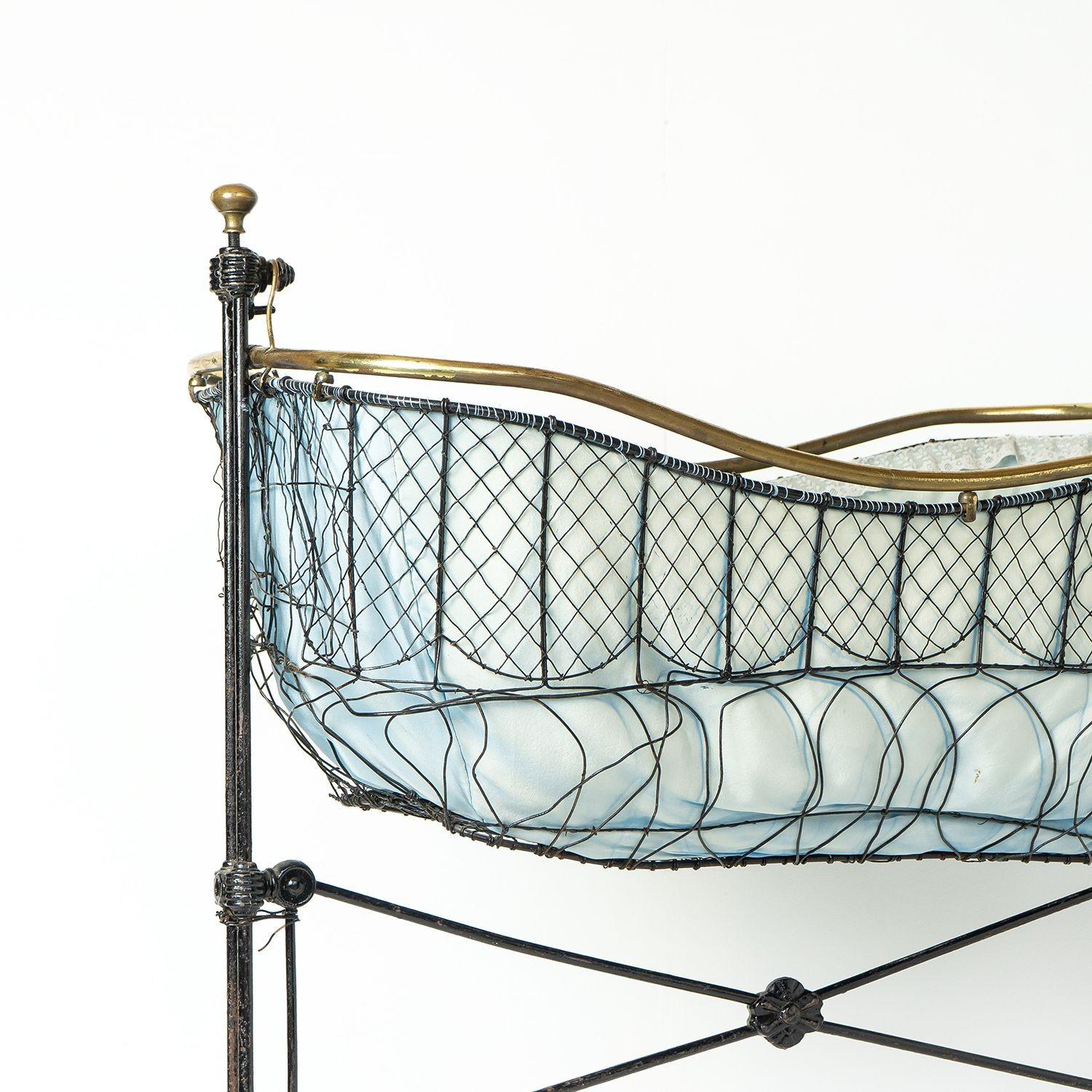 Antique Victorian Cast Iron and Brass Rocking Cradle, 19th Century In Good Condition For Sale In Bristol, GB