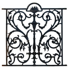 Antico pannello decorativo per ringhiera in ghisa vittoriana