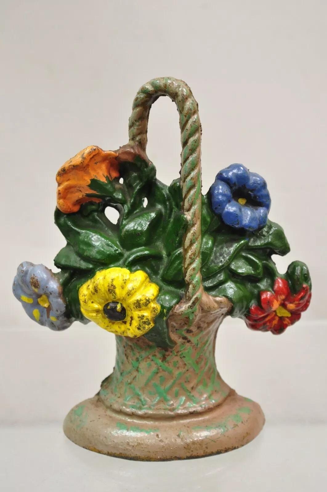 Antike viktorianische Gusseisen Figural Blumenstrauß Korb gemalt Türstopper im Angebot 2