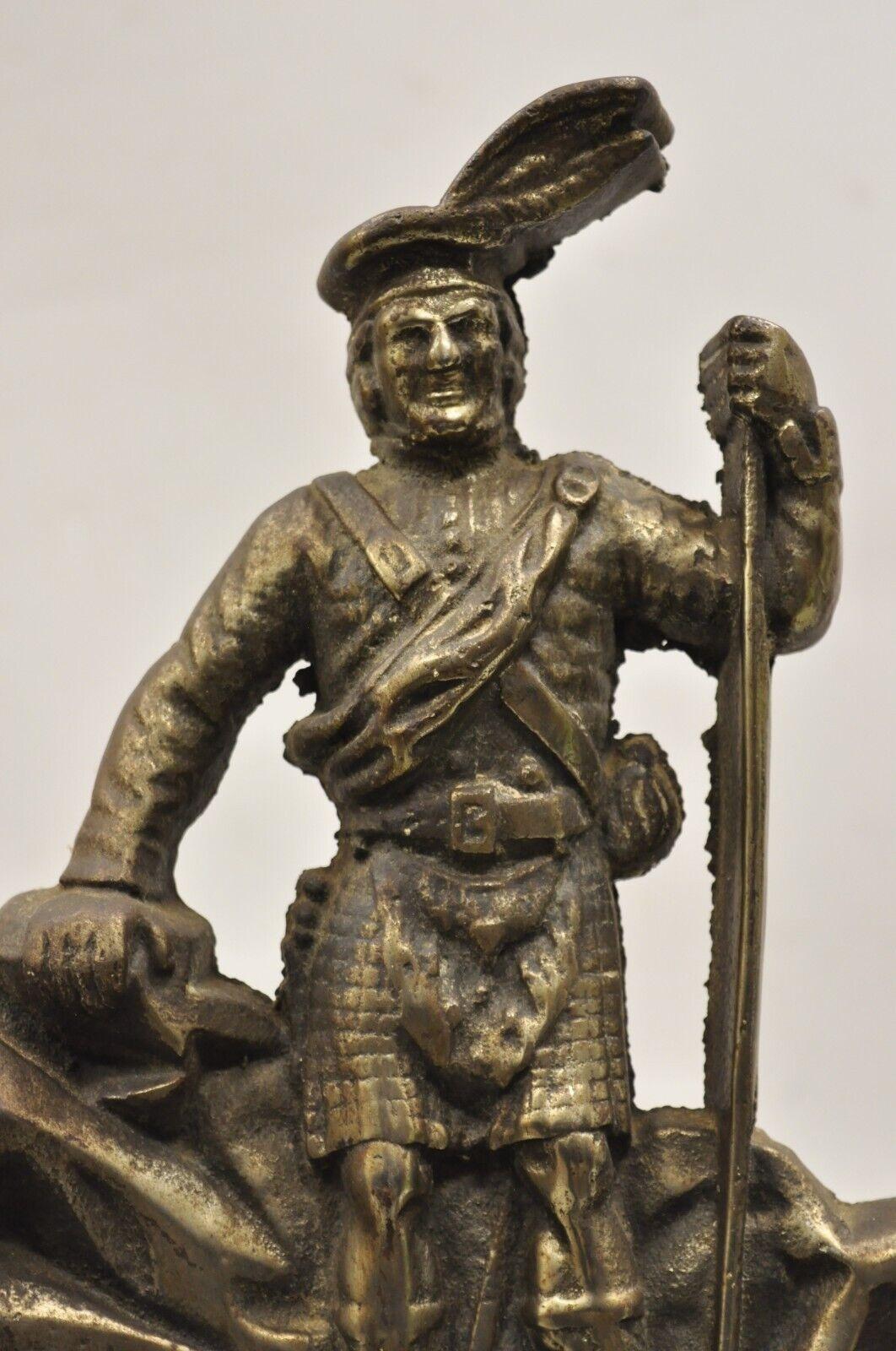 Antique Victorian Cast Iron Figural Scottish Soldier Scotsman Door Stop In Good Condition In Philadelphia, PA