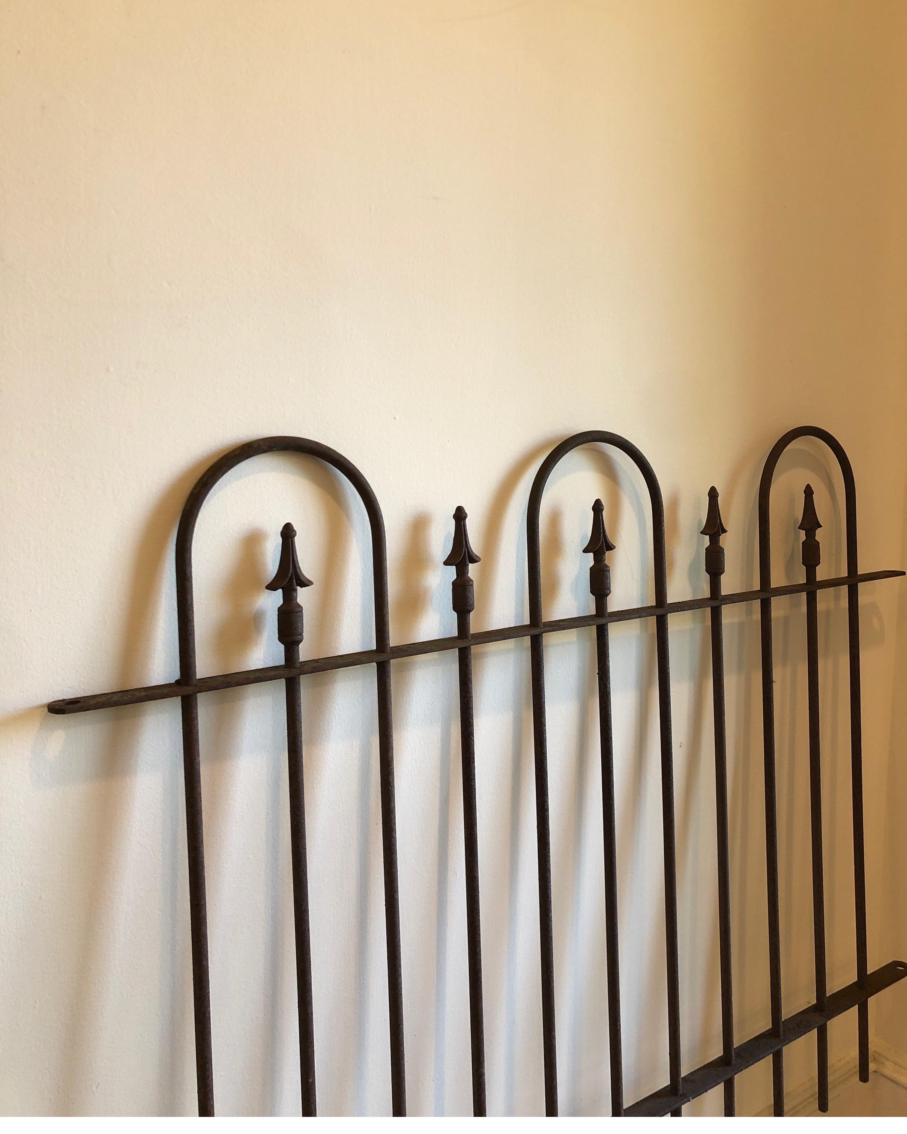 Antique Victorian Cast Iron Gate/Fence w/Fleur-di-Lis, 5 Panels Available For Sale 2