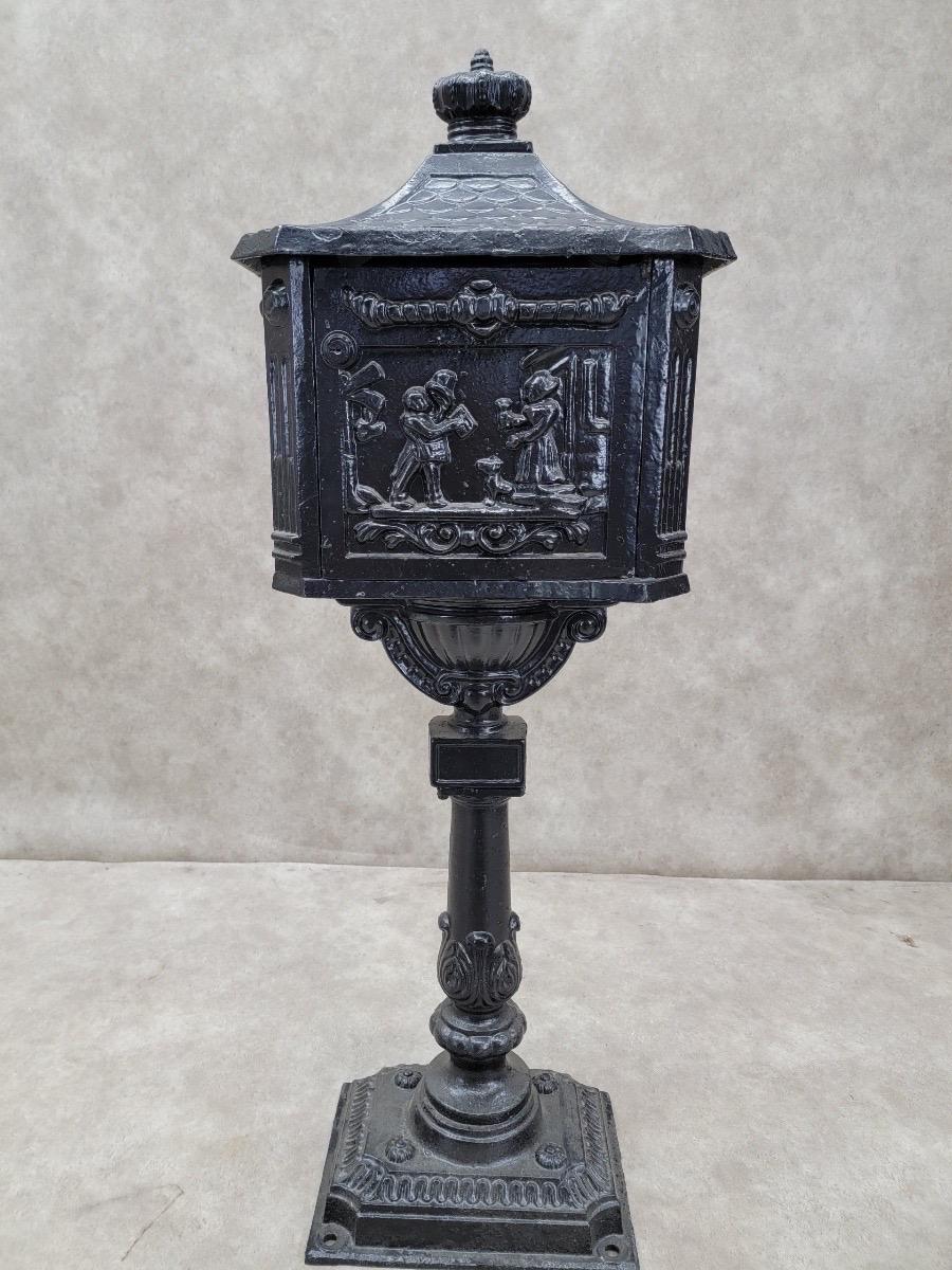 Unknown Antique Victorian Cast Iron Pedestal Floor Mount Mailbox