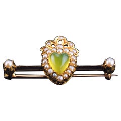 Antique Victorian Chalcedony Brooch  Seed Pearls 15K Gold Heart Shaped c.1890