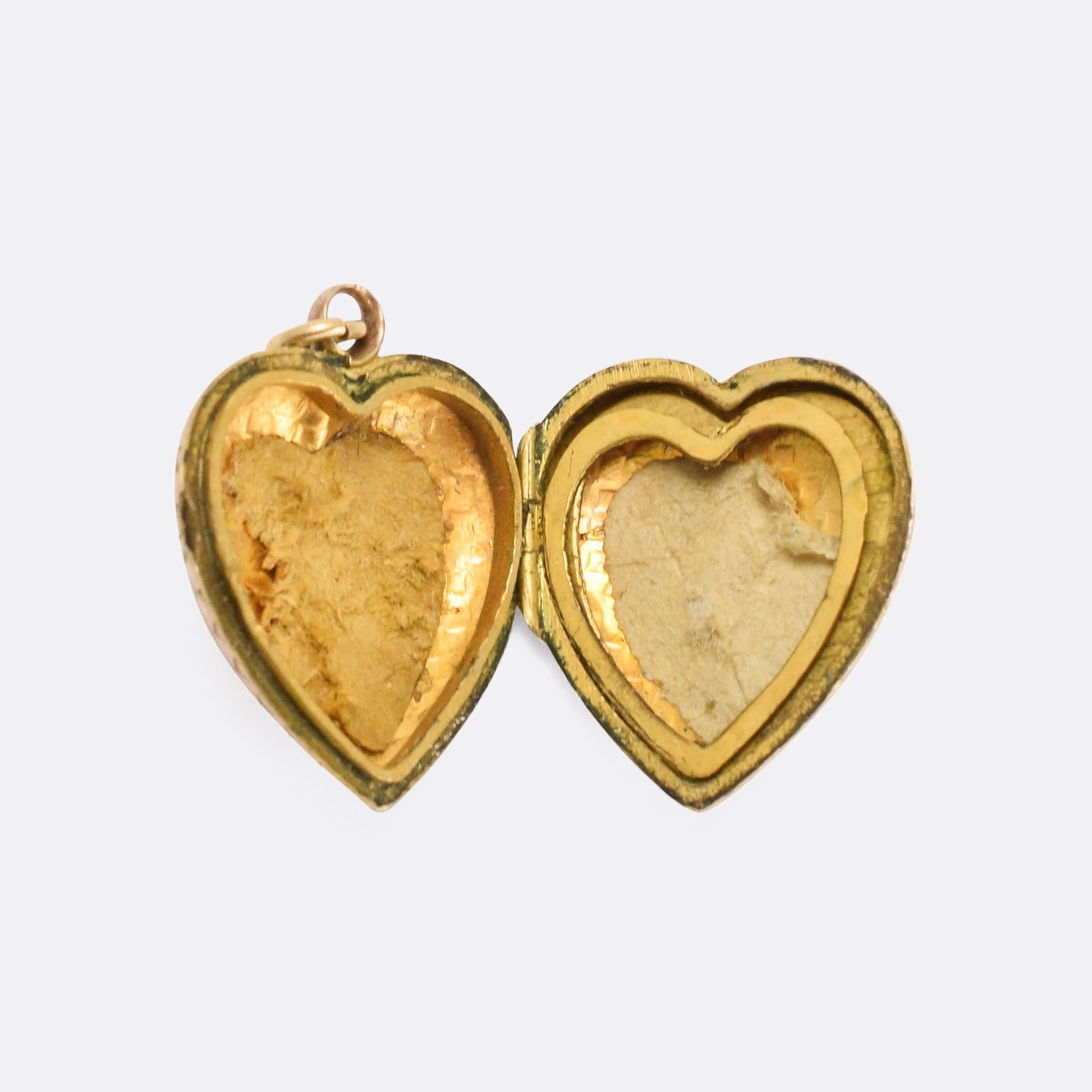 Antique Victorian Chequerboard Heart Locket Pendant In Good Condition In Sale, Cheshire