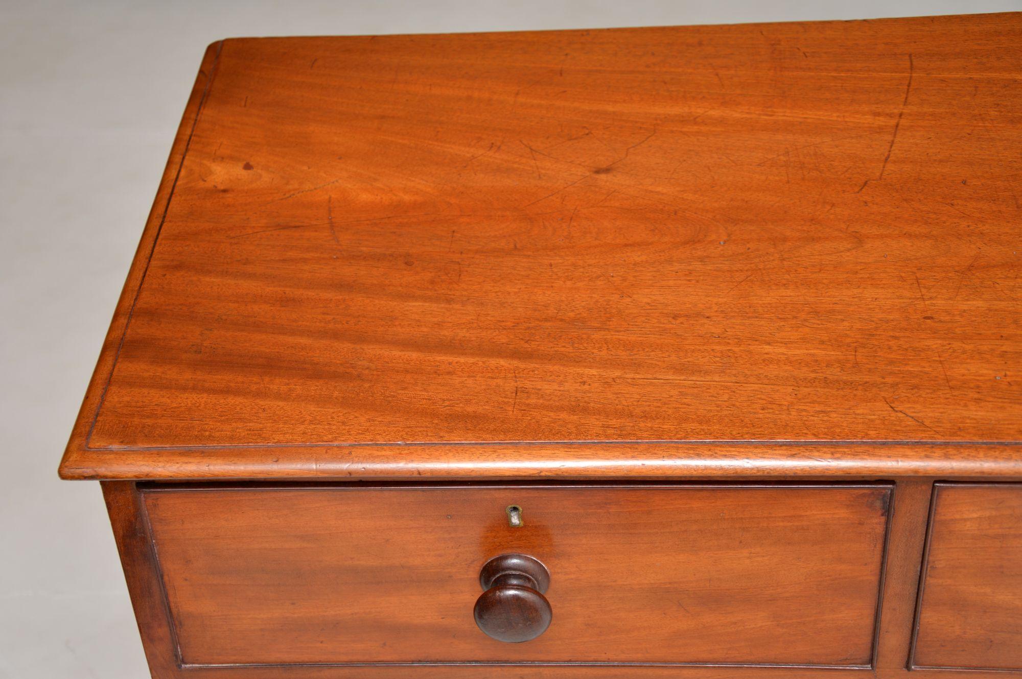 Wood Antique Victorian Chest of Drawers